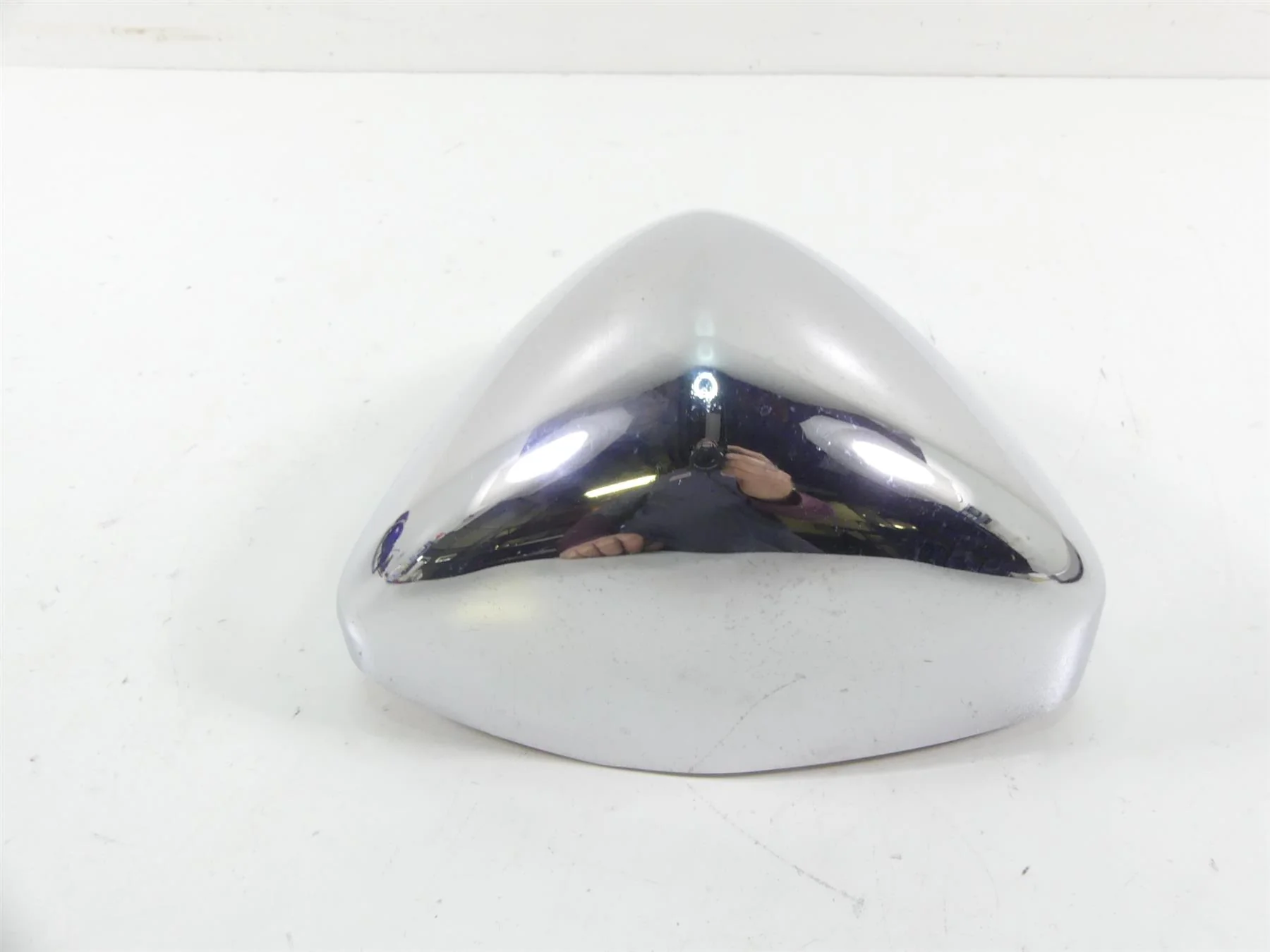 2007 Yamaha XVS1300 V-Star Left Between Cylinder Chrome Cover 3D8-21731-00-00 - Image 4