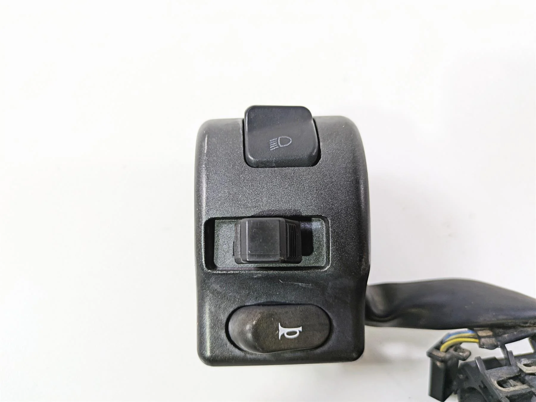 2007 Yamaha XVS1300 V-Star Left Hand Control Switch 3D8-83973-00-00 - Image 7