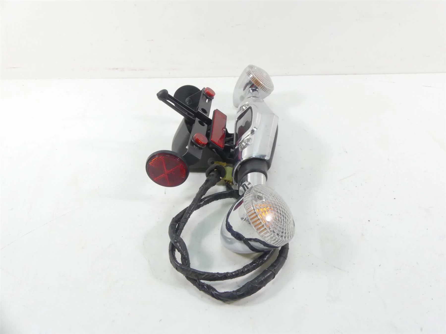 2007 Yamaha XVS1300 V-Star Rear Turn Signal Blinker Bar Set 3D8-83340-00-00 - Image 6