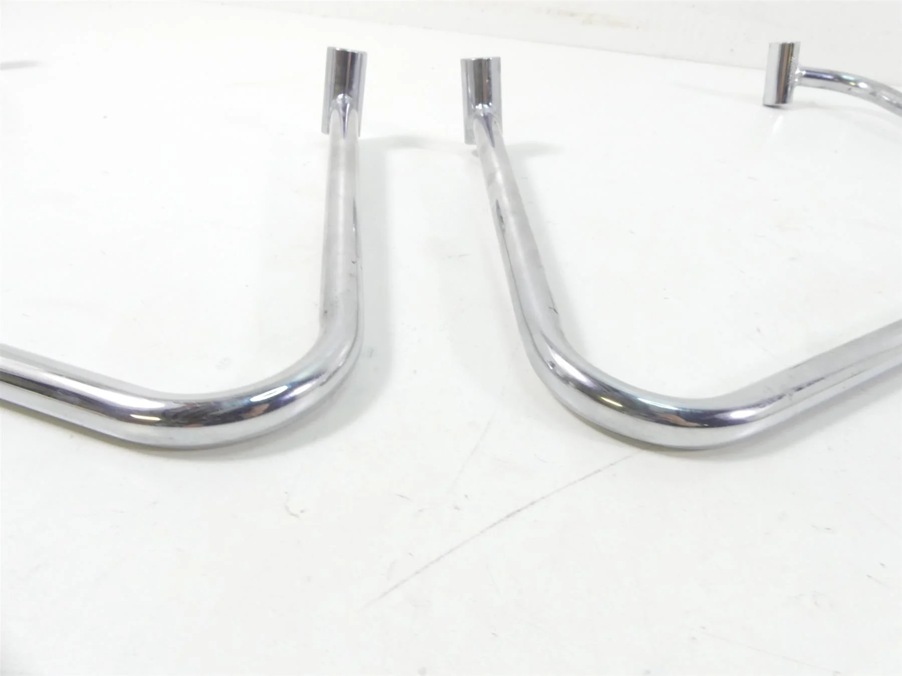 2007 Yamaha XVS1300 V-Star Saddlebag Holders Mounts Rails - Image 7