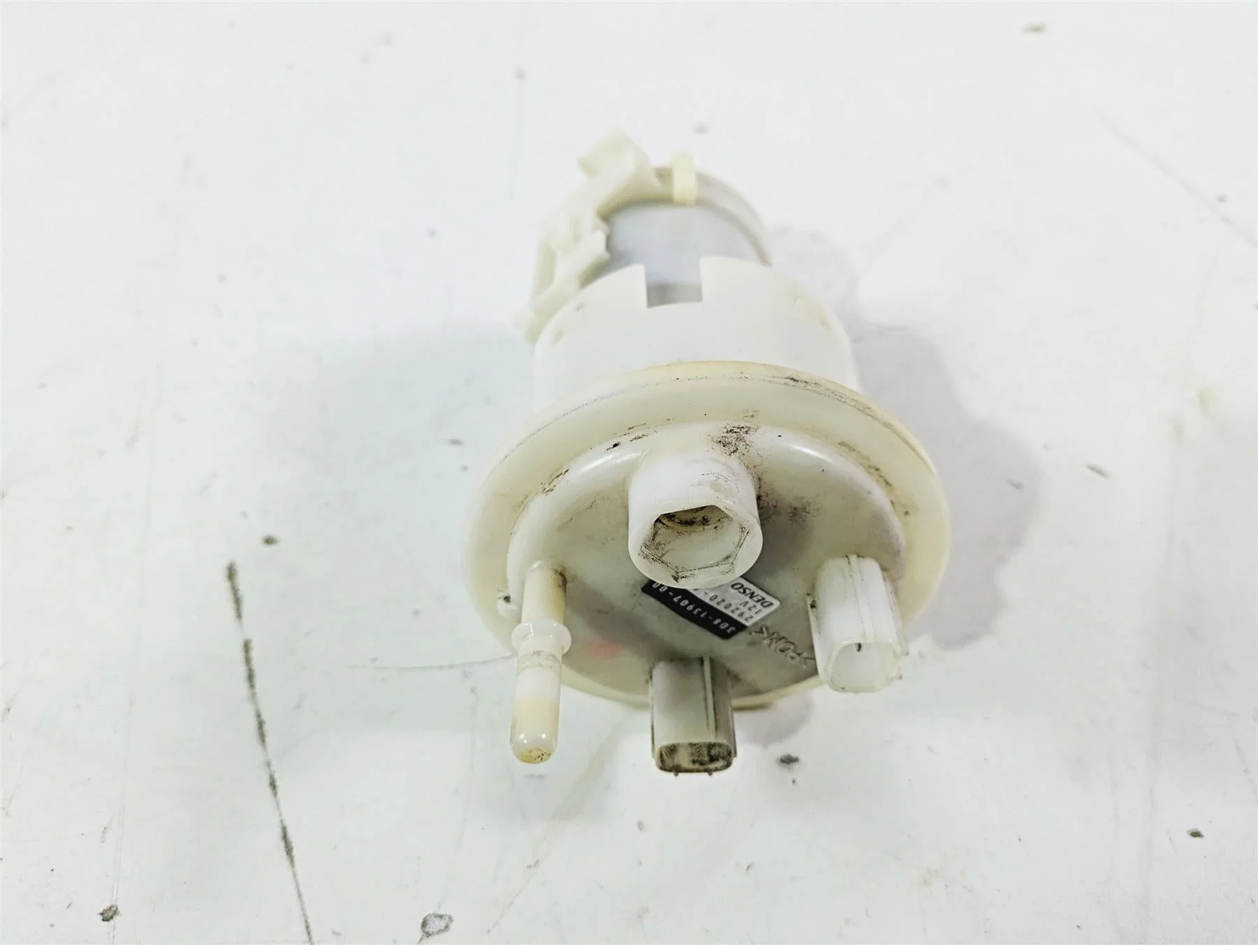 2007 Yamaha XVS1300 V-Star Tour Fuel Gas Petrol Pump 3D8-13907-00-00 - Image 4