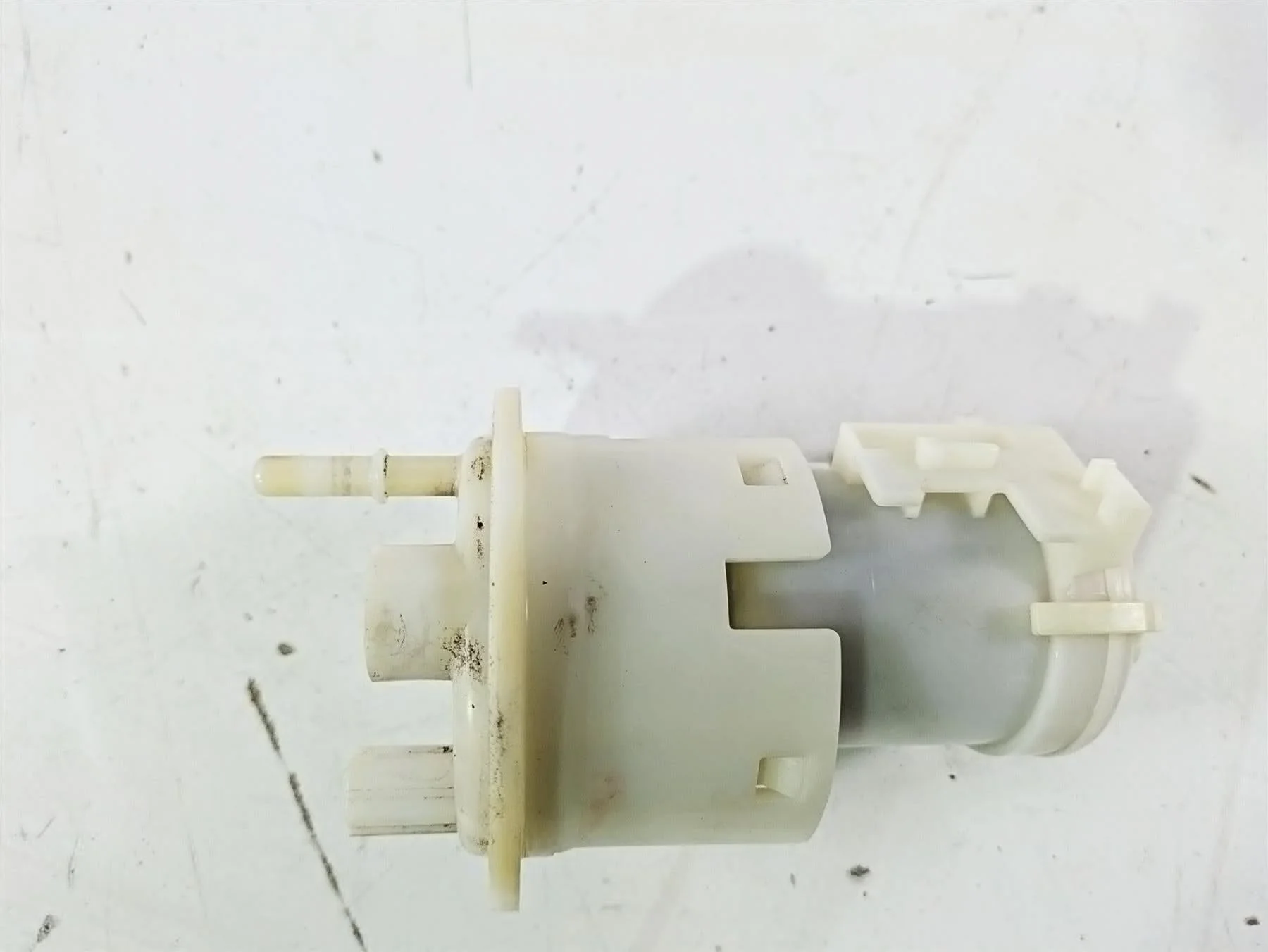 2007 Yamaha XVS1300 V-Star Tour Fuel Gas Petrol Pump 3D8-13907-00-00 - Image 5