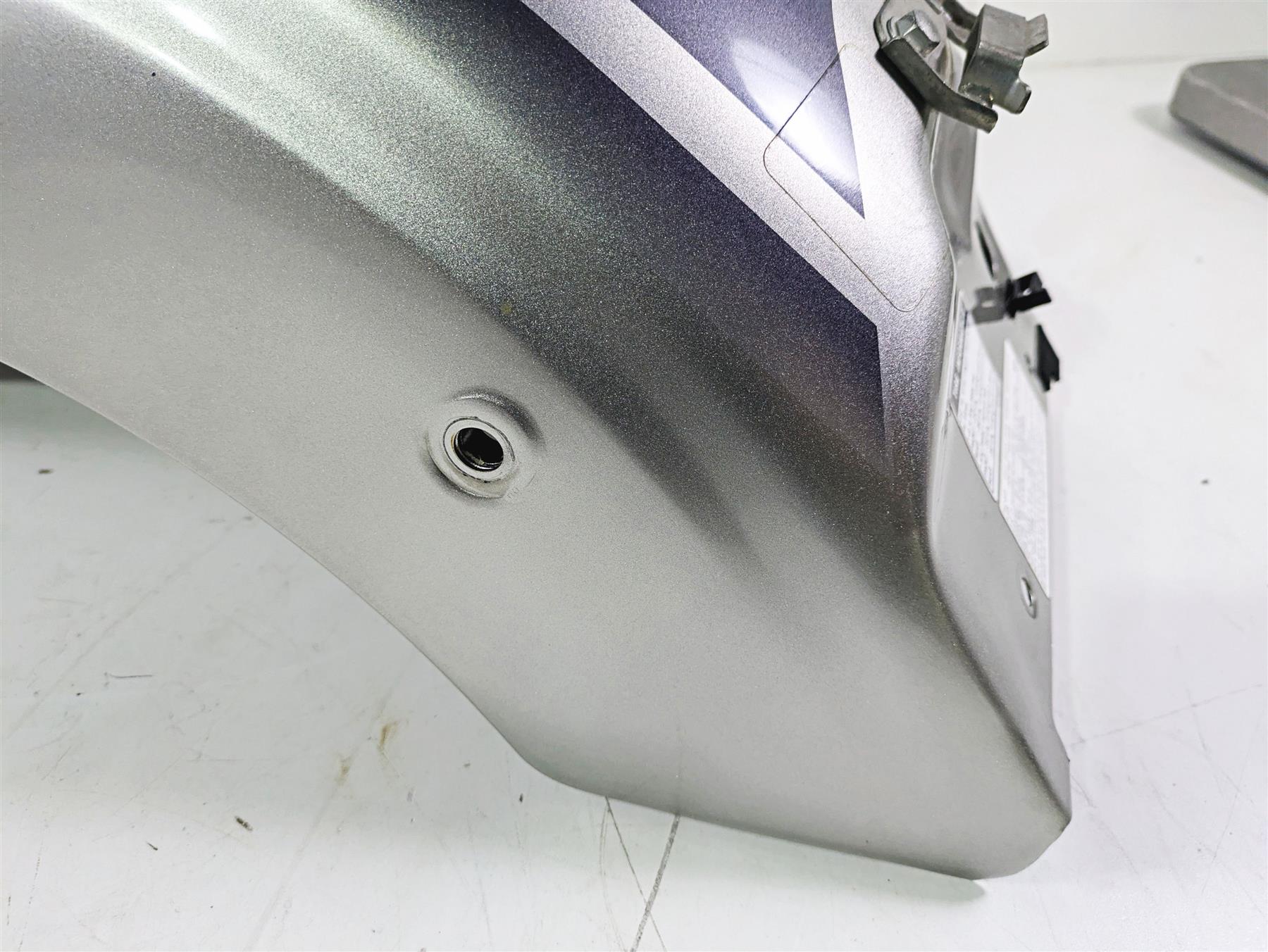 2007 Yamaha XVS1300 V-Star Tour Rear Fender + Taillight Set 3D8-21610-00 - Image 9
