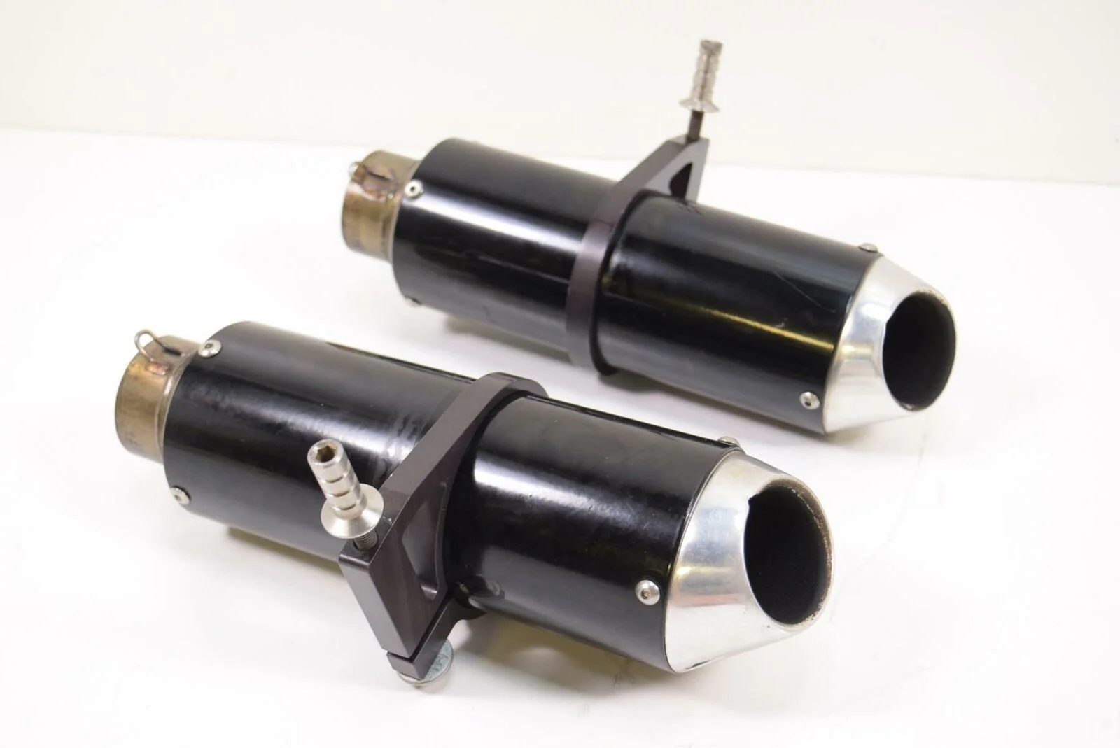 2008 Aprilia RSV2 RSV1000 R Aftermarket Exhaust Pipe Muffler Can Silencer Set - Image 4