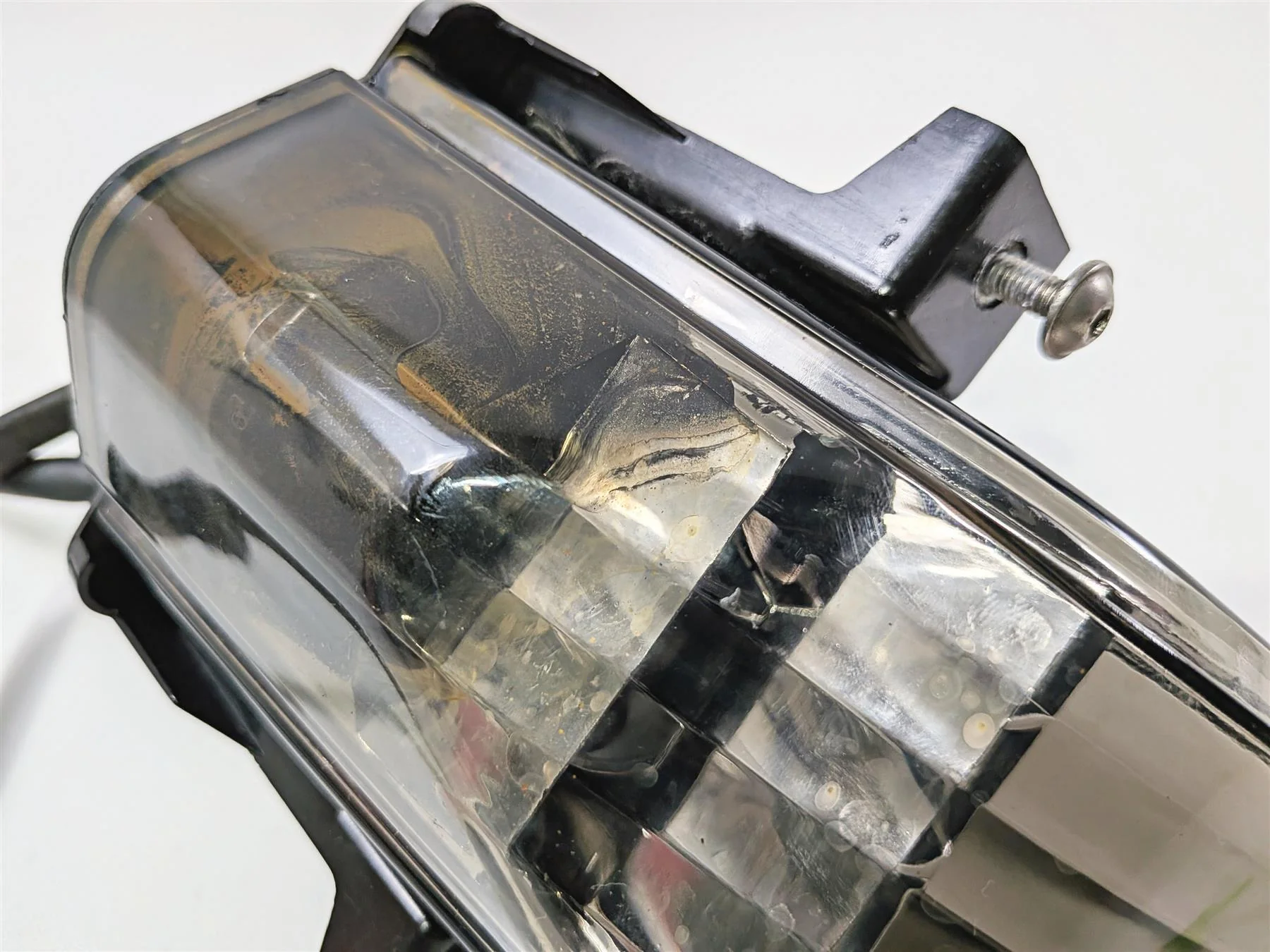 2008 Aprilia RSVR 1000 Factory Aftermarket Taillight Tail Light Lamp AP8127723 - Image 12