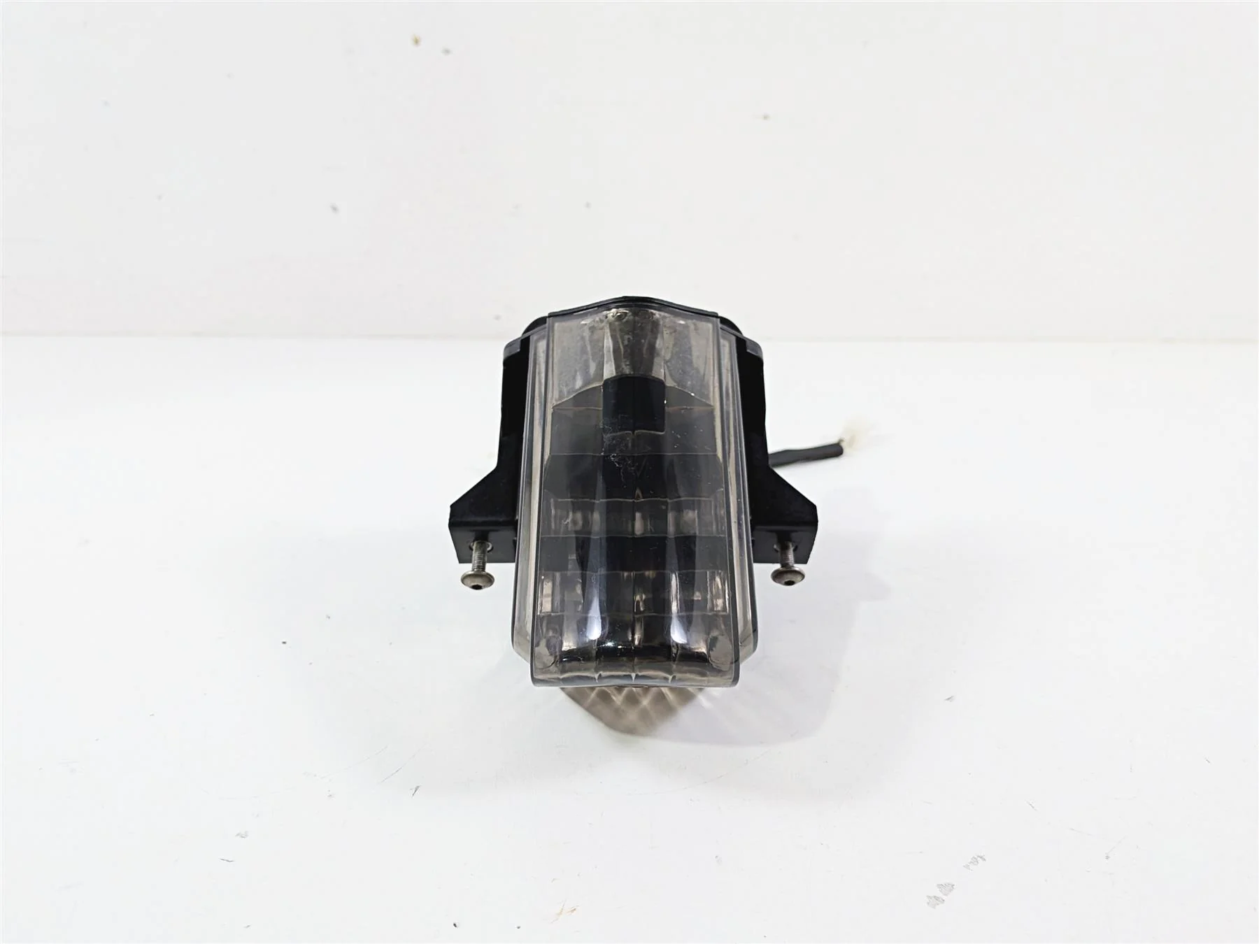 2008 Aprilia RSVR 1000 Factory Aftermarket Taillight Tail Light Lamp AP8127723 - Image 2