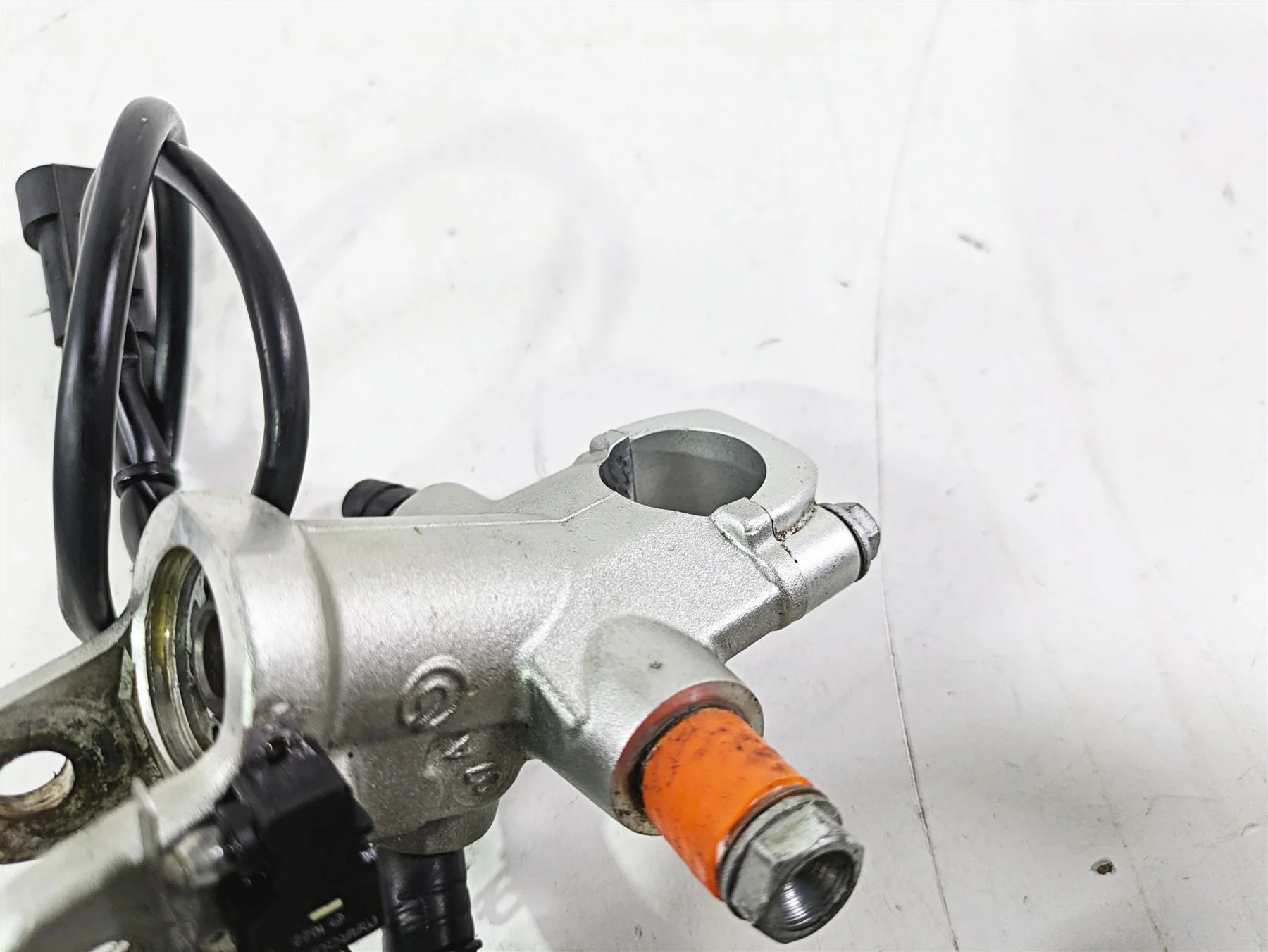 2008 Aprilia RSVR 1000 Factory Brembo Clutch Radial Master Cylinder AP8176193 - Image 10
