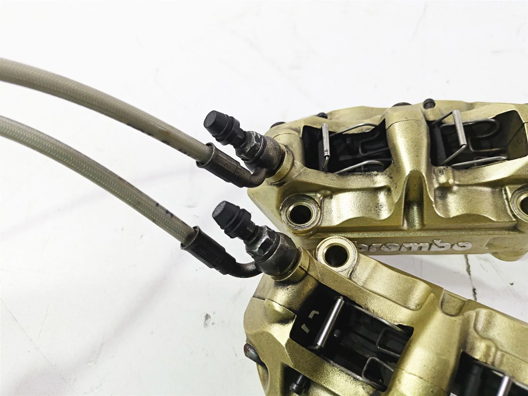 2008 Aprilia RSVR 1000 Factory Brembo Front Brake Caliper Set  AP8133590 - Image 11