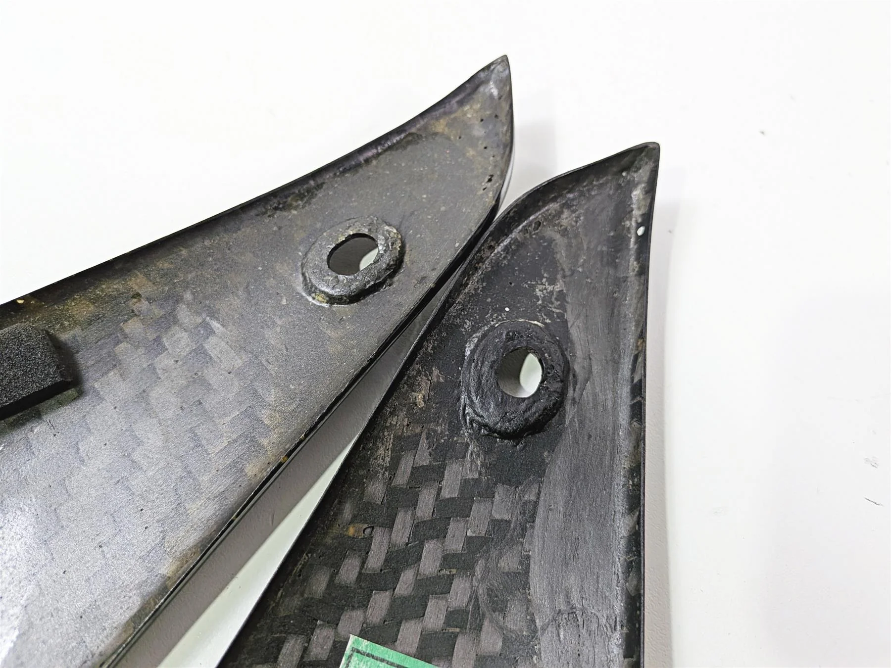 2008 Aprilia RSVR 1000 Factory Carbon Under Seat Side Cover Set 8179402 - Image 10