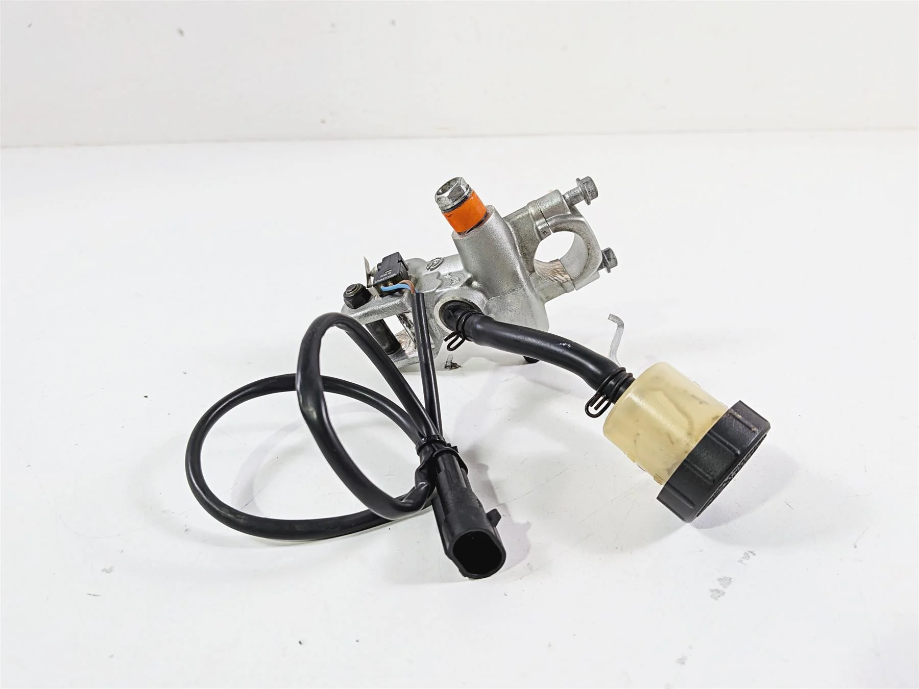 2008 Aprilia RSVR 1000 Factory Clutch Radial Master Cylinder Brembo AP8176193 - Image 6