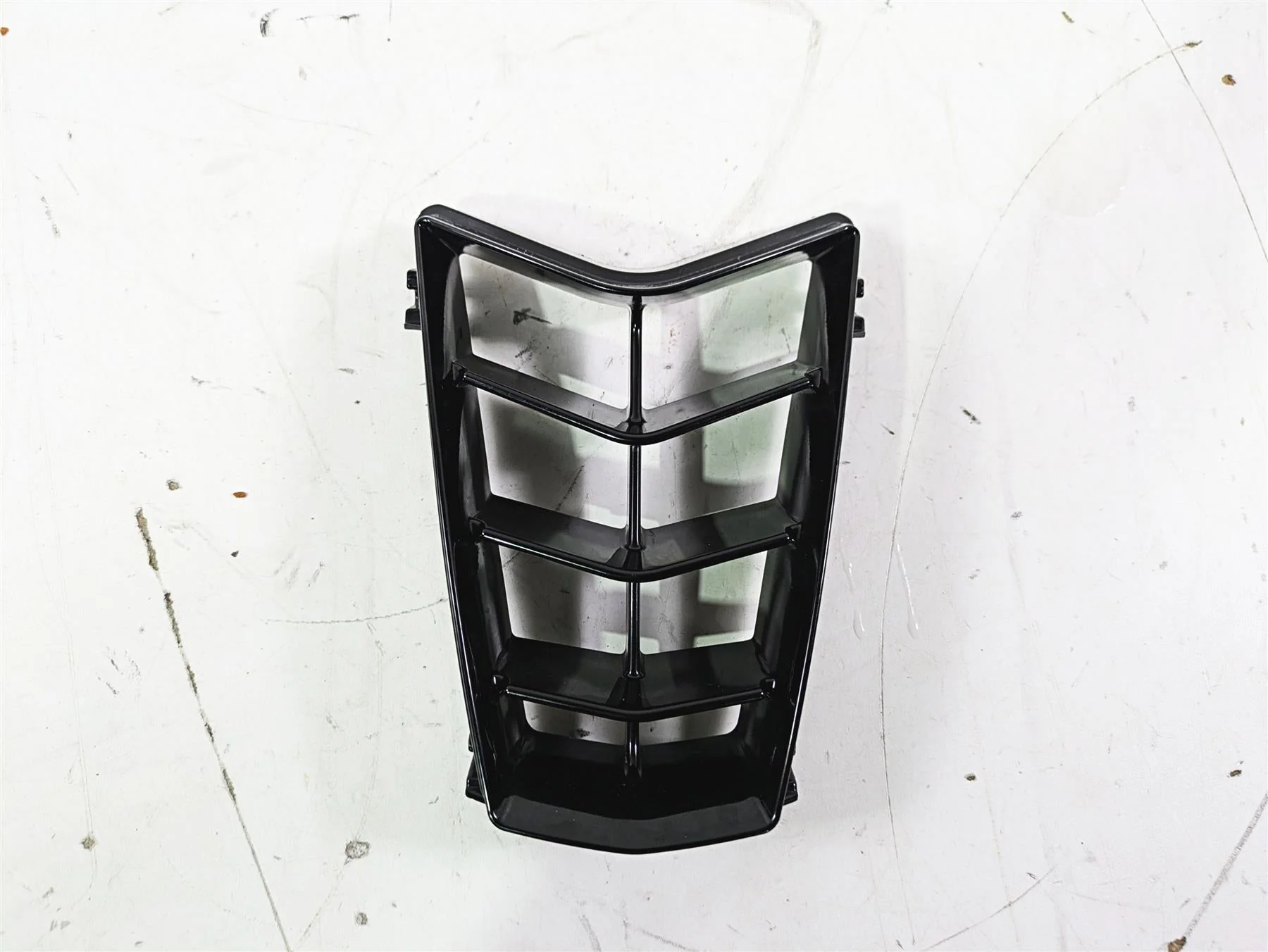 2008 Aprilia RSVR 1000 Factory Font Intake Cover Fairing Guard AP8184681 - Image 5