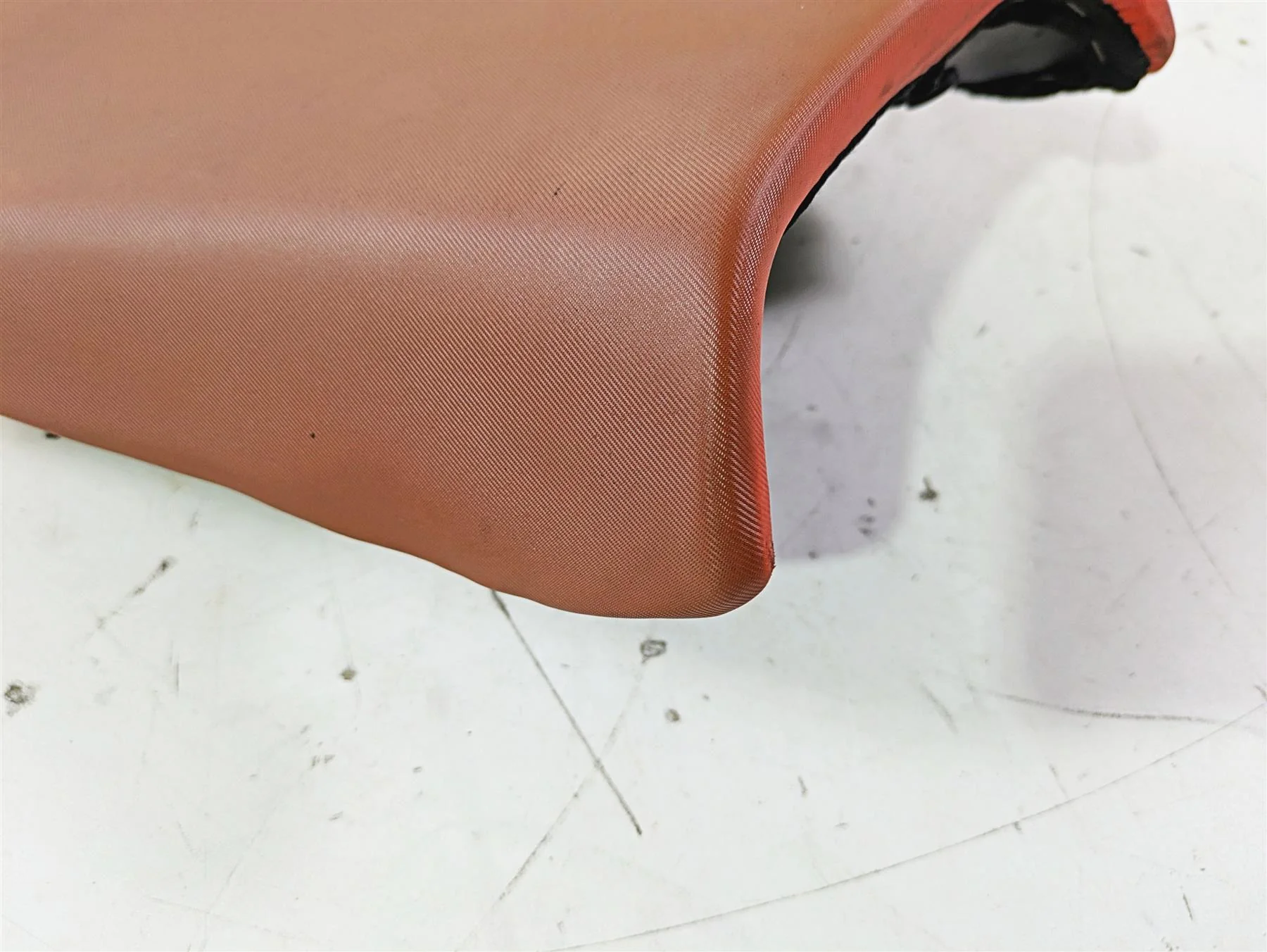 2008 Aprilia RSVR 1000 Factory Front Driver Seat Saddle Red AP8129473 - Image 6