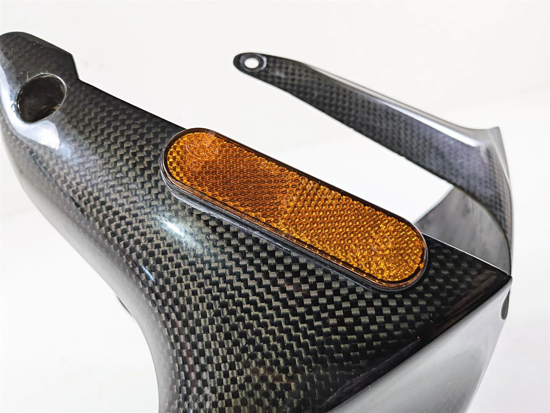 2008 Aprilia RSVR 1000 Factory Front Fender Carbon Fiber 142020 8156164 - Image 8