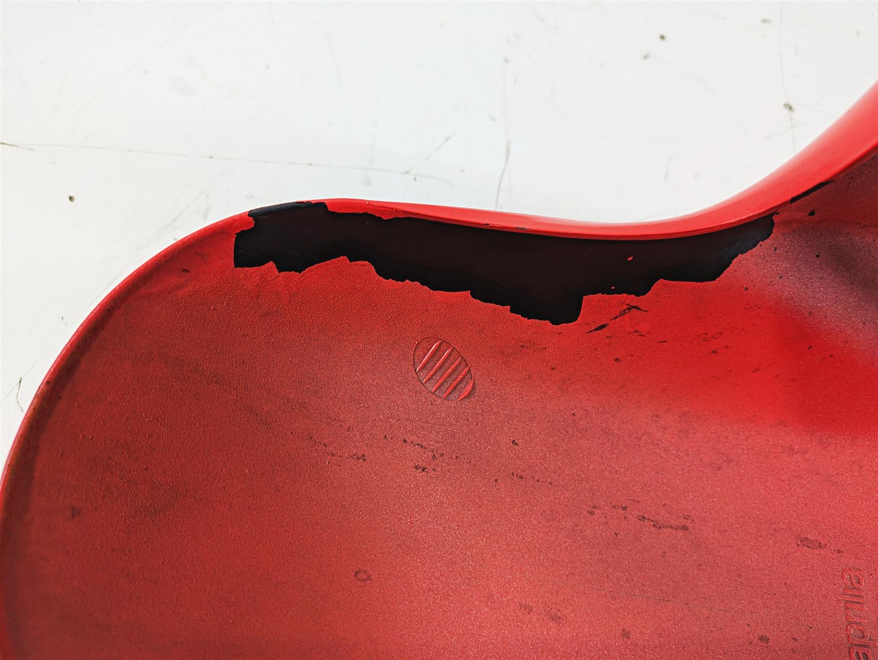 2008 Aprilia RSVR 1000 Factory Front Fender Red AP8156325 - Image 7
