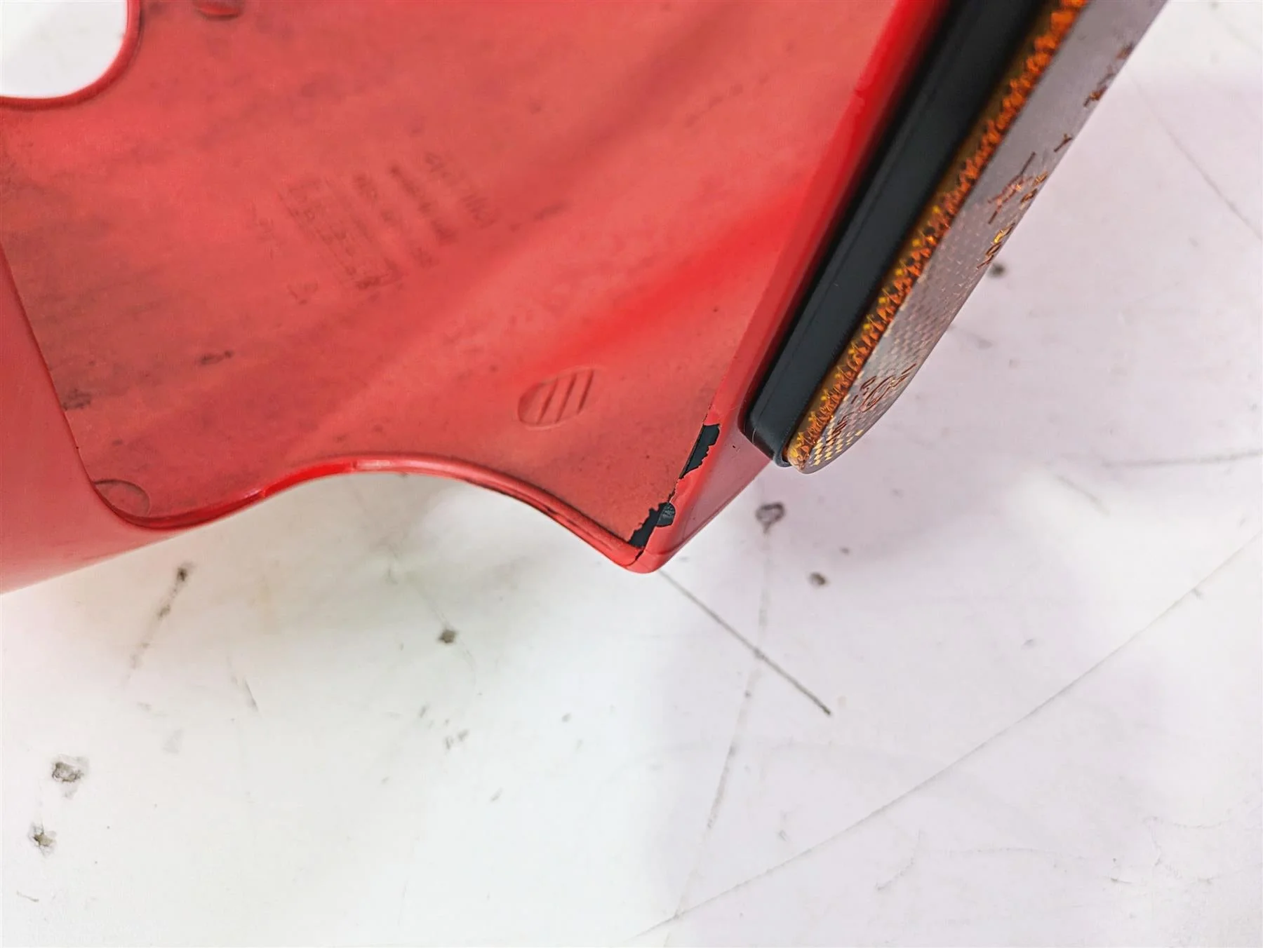 2008 Aprilia RSVR 1000 Factory Front Fender Red AP8156325 - Image 9