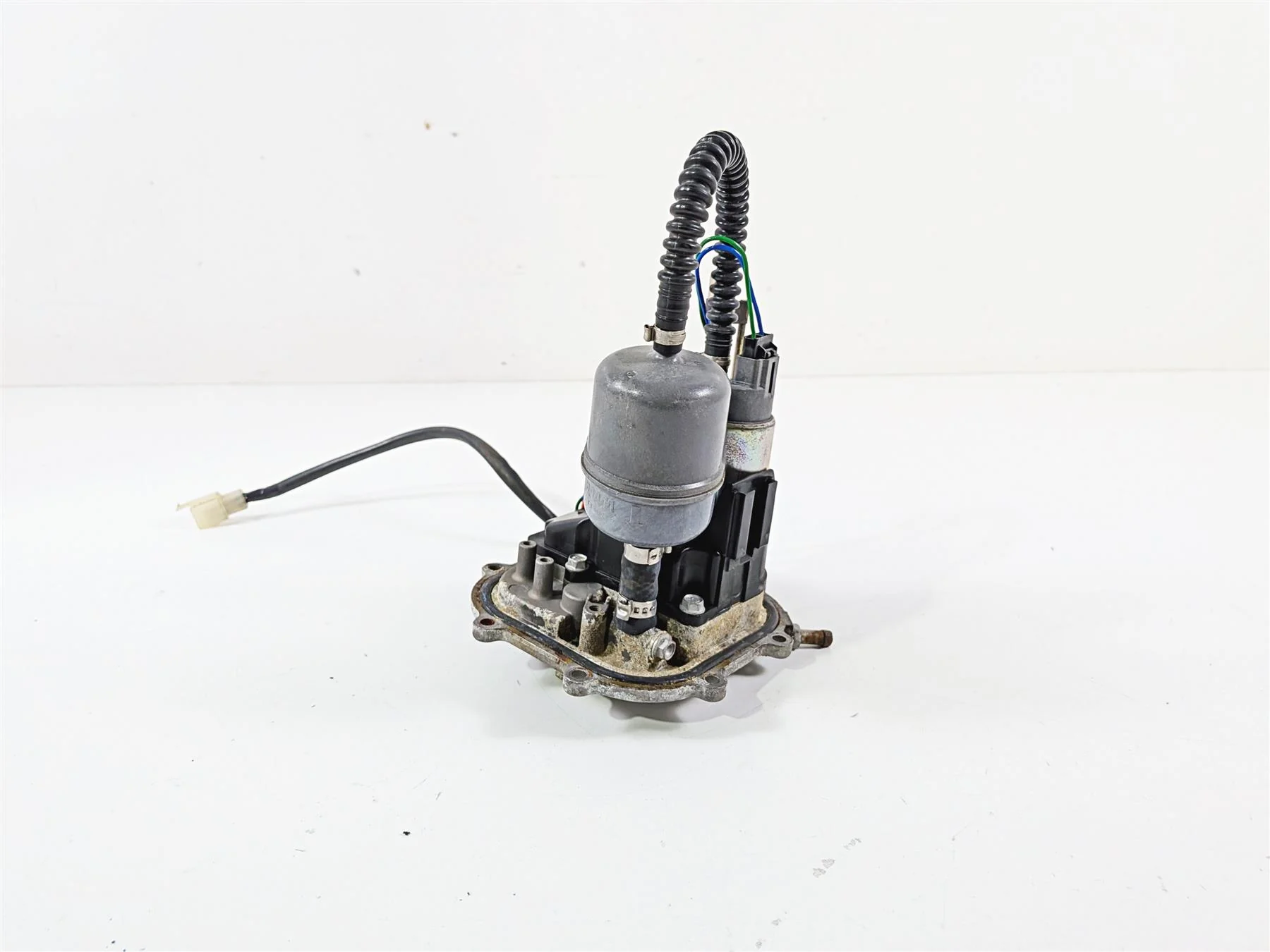 2008 Aprilia RSVR 1000 Factory Fuel Gas Petrol Pump - Tested AP8106881 - Image 3