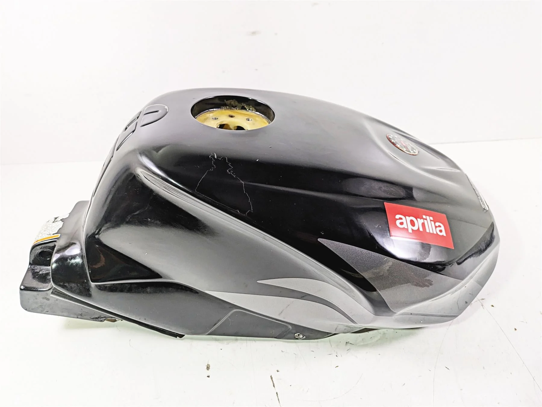 2008 Aprilia RSVR 1000 Factory Fuel Gas Petrol Tank Reservoir -Read AP8184677