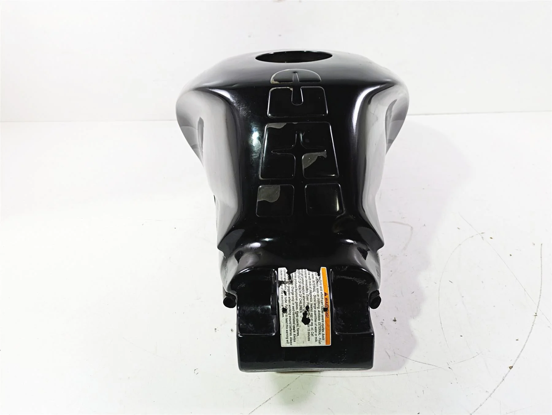2008 Aprilia RSVR 1000 Factory Fuel Gas Petrol Tank Reservoir -Read AP8184677 - Image 2