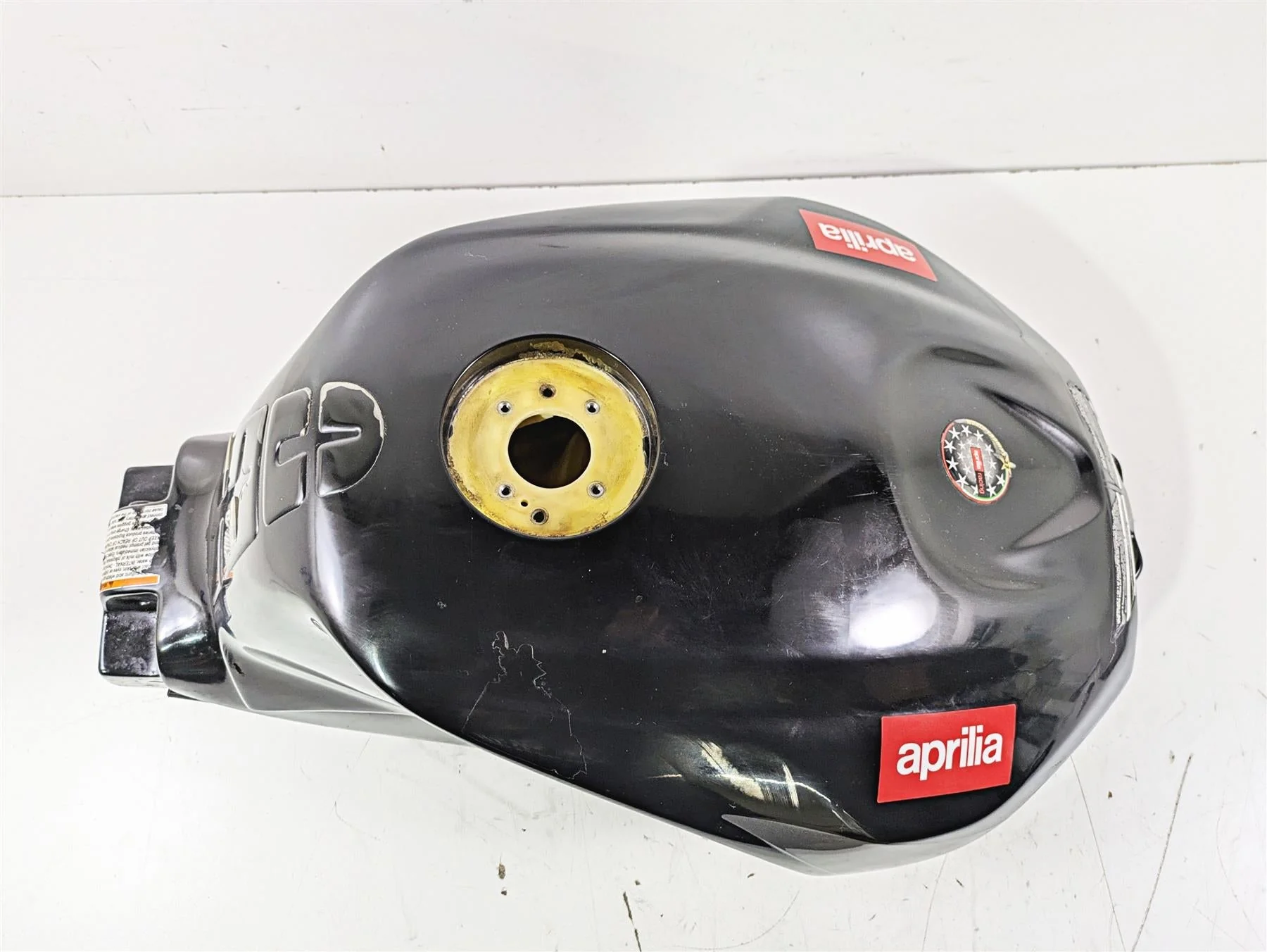 2008 Aprilia RSVR 1000 Factory Fuel Gas Petrol Tank Reservoir -Read AP8184677 - Image 5
