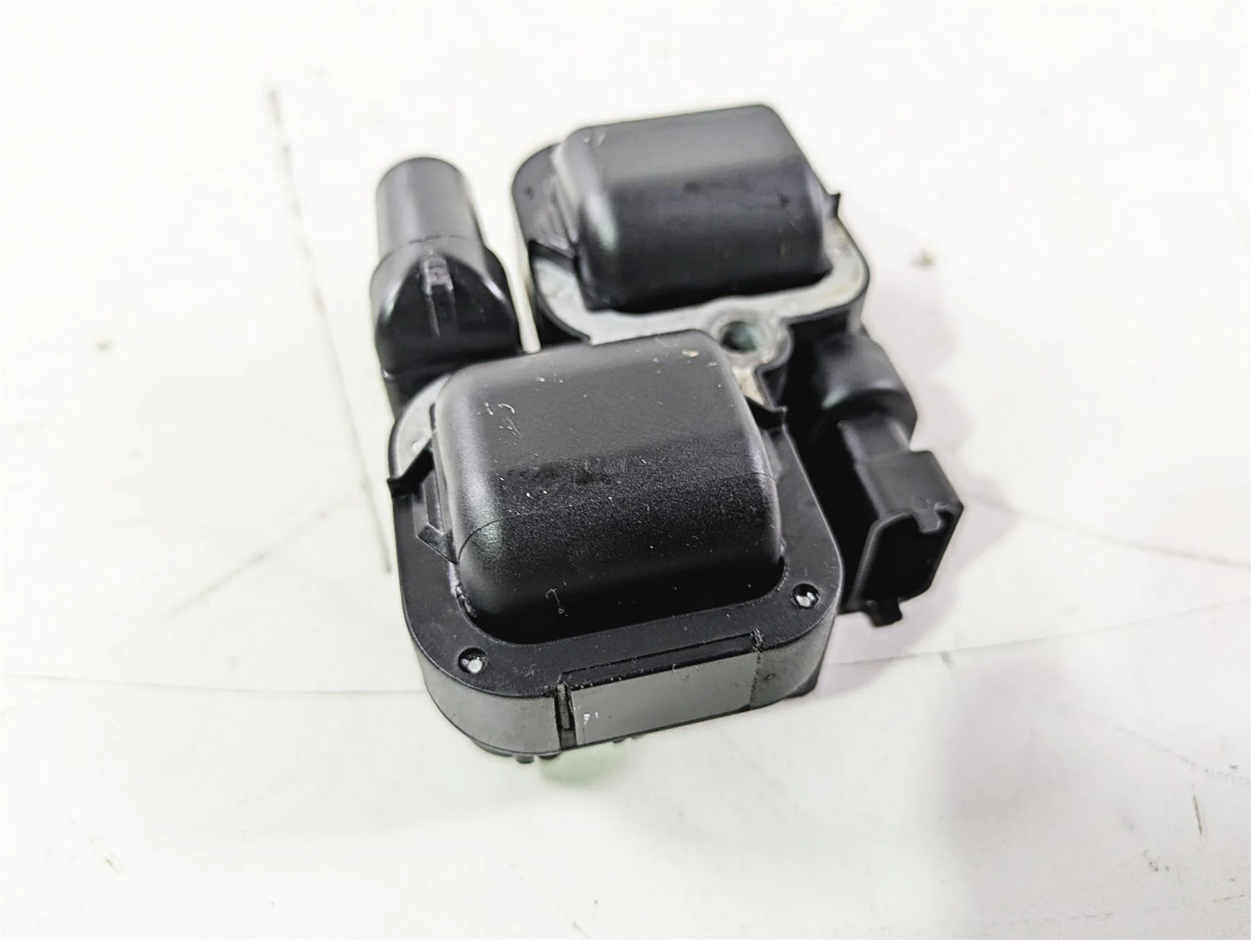 2008 Aprilia RSVR 1000 Factory Ignition Coils + Wiring & Plugs Set AP0266070 - Image 11