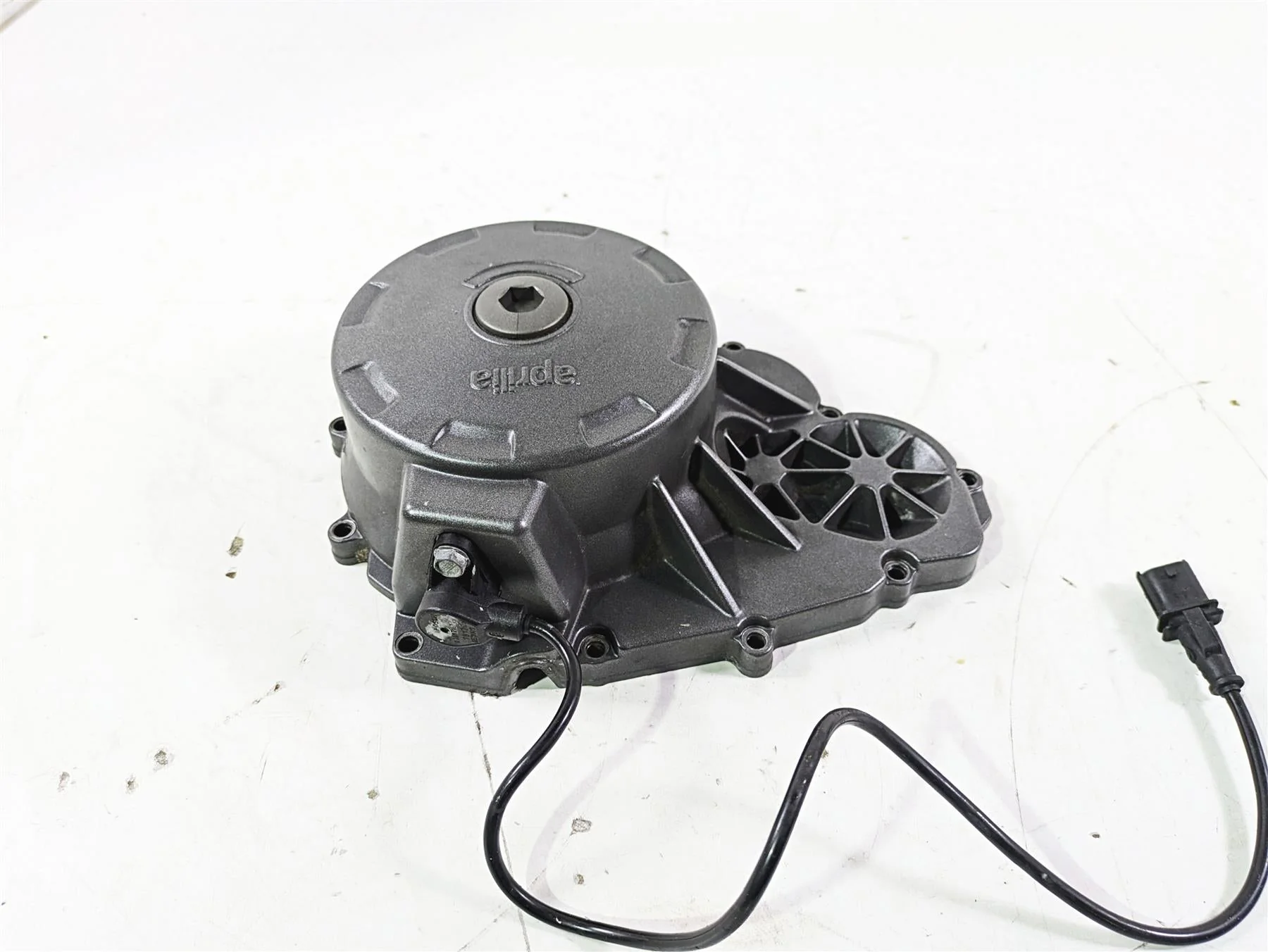2008 Aprilia RSVR 1000 Factory Ignition Stator Generator Cover Cowl AP0610705 - Image 3