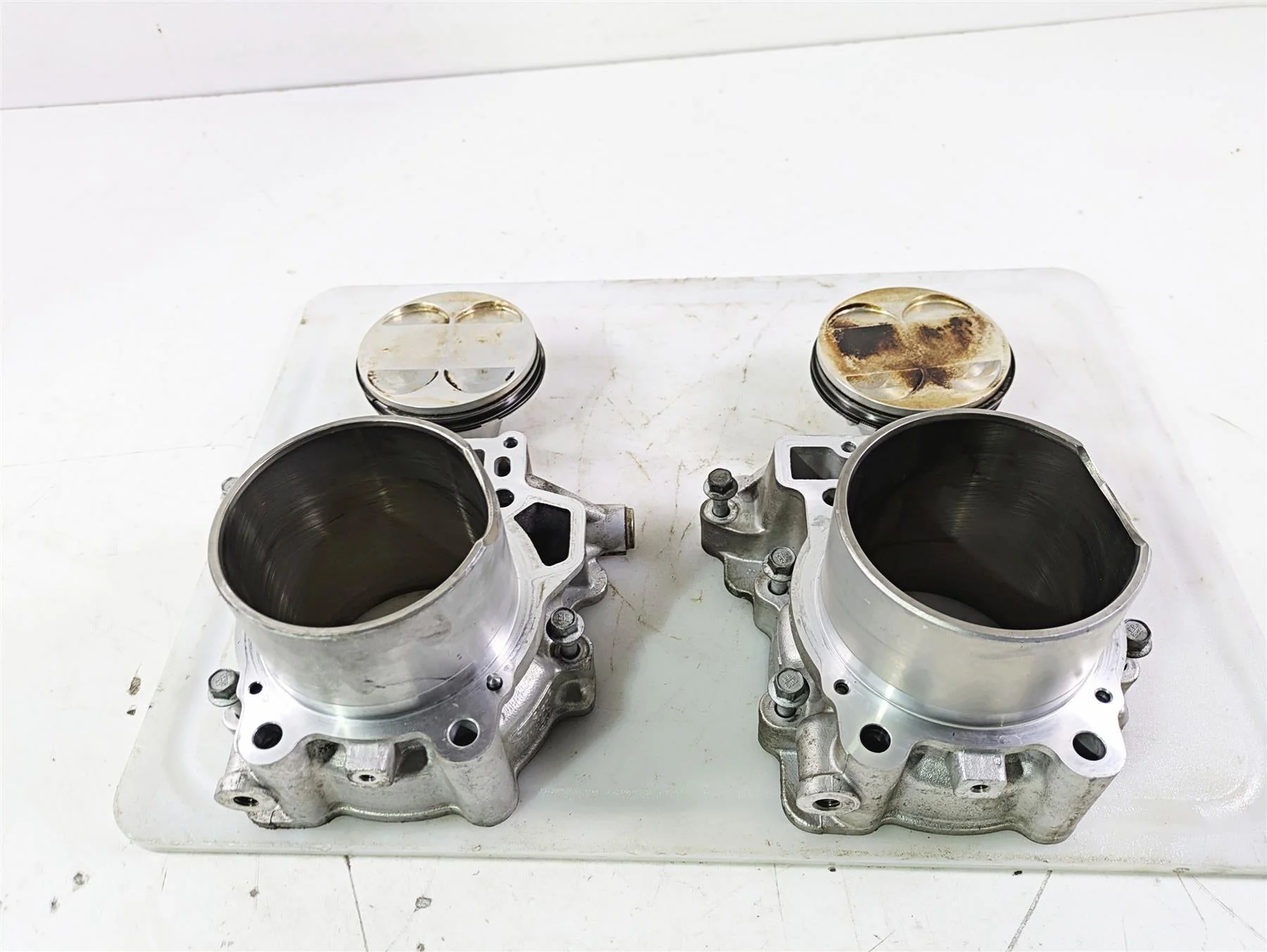 2008 Aprilia RSVR 1000 Factory Jug Barrel & Piston Set - Read AP0613419 - Image 2