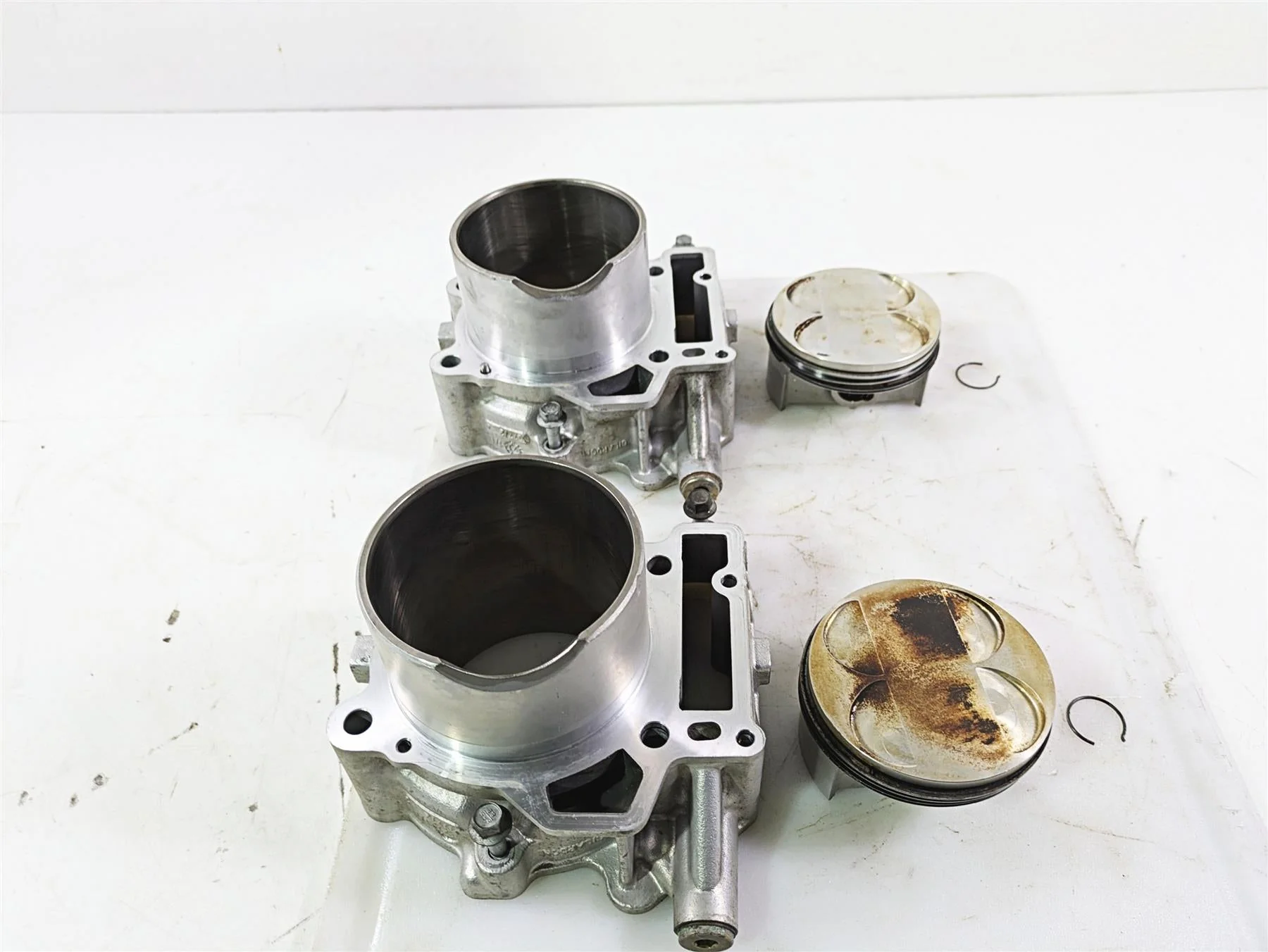2008 Aprilia RSVR 1000 Factory Jug Barrel & Piston Set - Read AP0613419 - Image 3