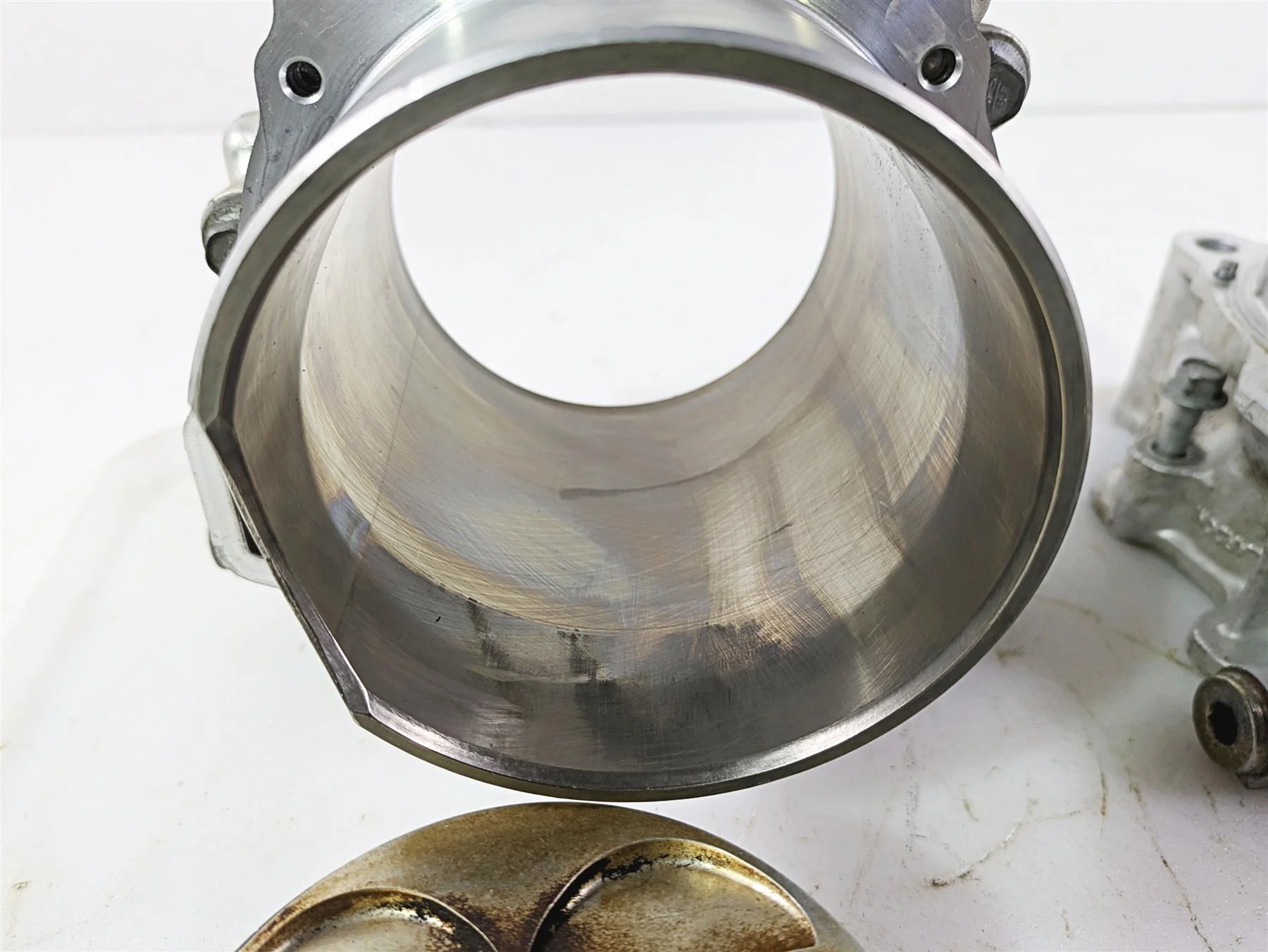 2008 Aprilia RSVR 1000 Factory Jug Barrel & Piston Set - Read AP0613419 - Image 6