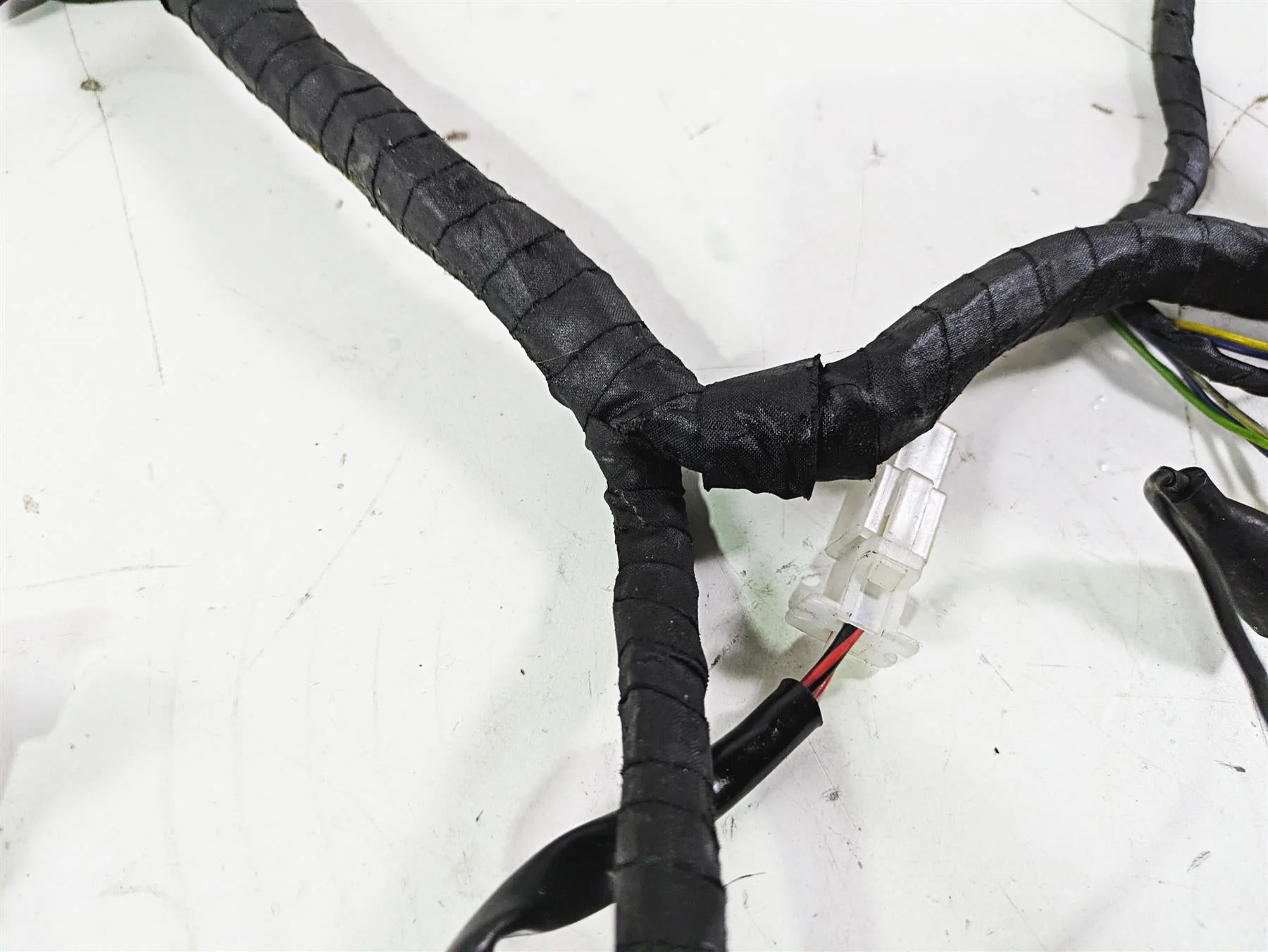 2008 Aprilia RSVR 1000 Factory Main Wiring Harness Loom - No Cuts AP8127681 - Image 10