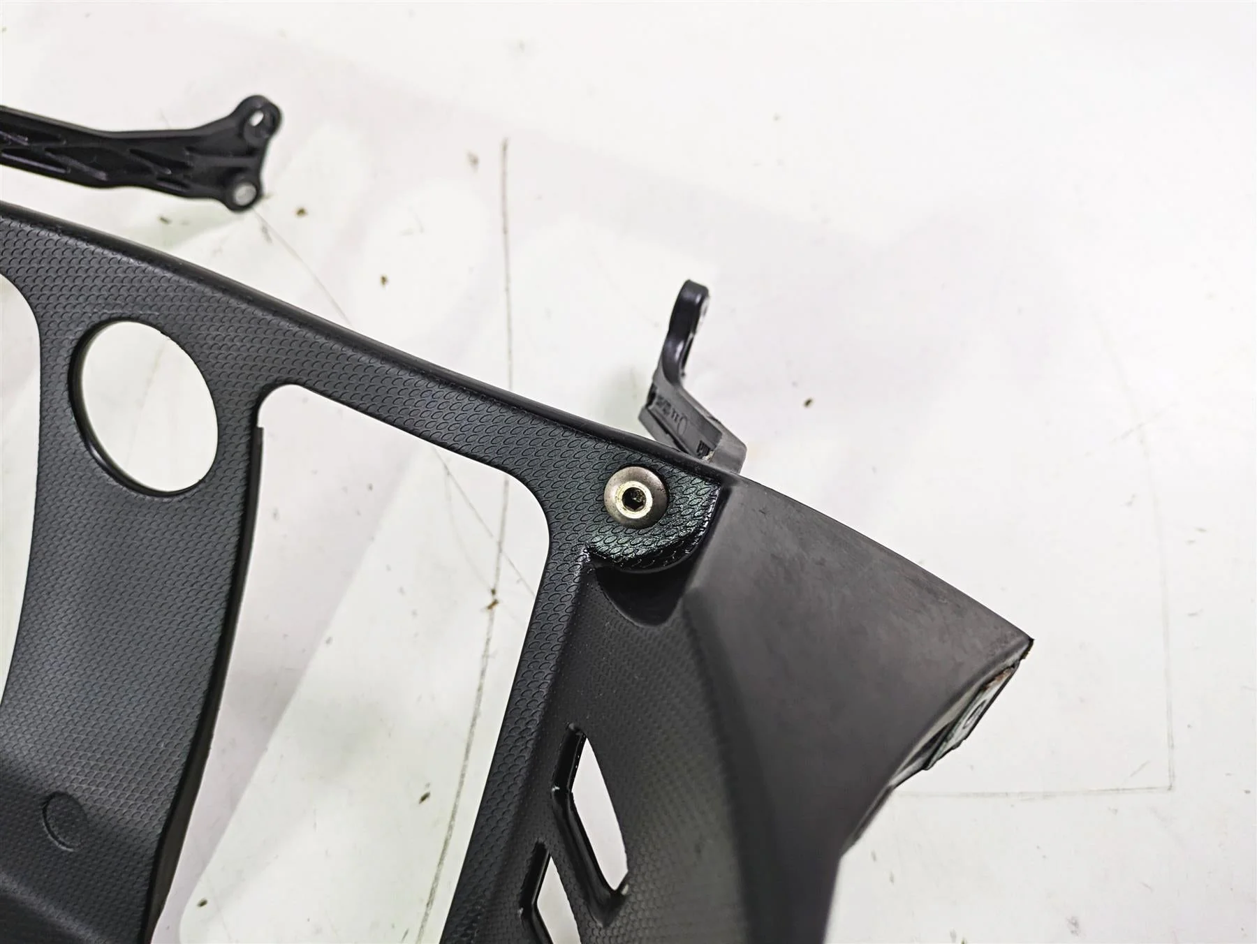 2008 Aprilia RSVR 1000 Factory Oil Cooler Scoop Ram Cover Fairing 106412 - Image 8