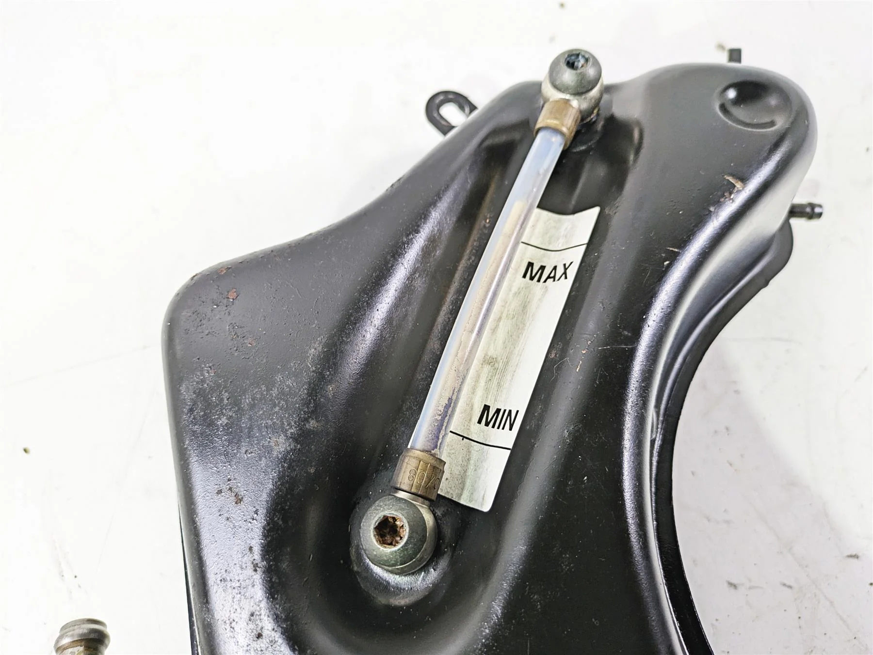 2008 Aprilia RSVR 1000 Factory Oil Tank Reservoir AP8158120 - Image 12