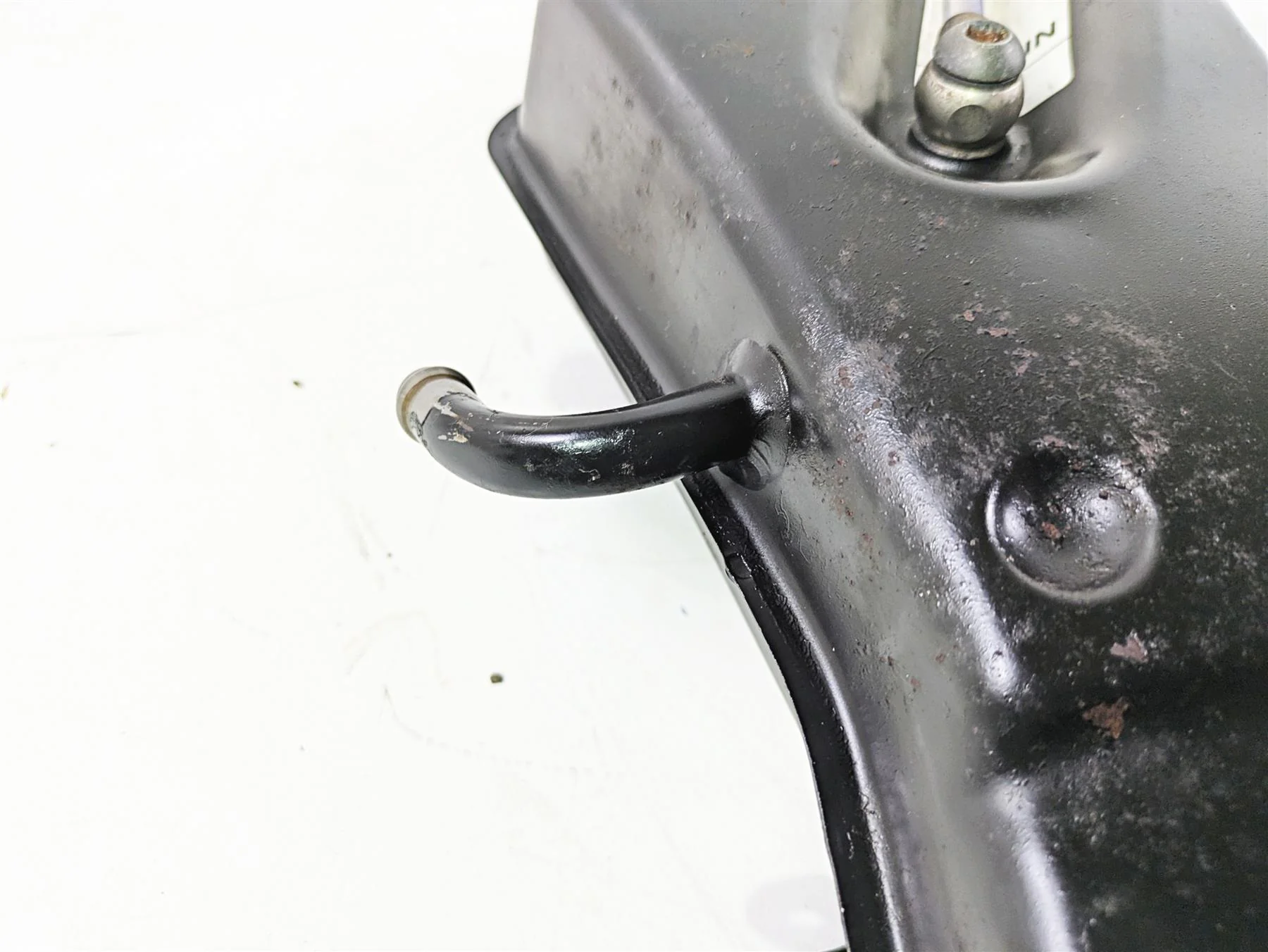 2008 Aprilia RSVR 1000 Factory Oil Tank Reservoir AP8158120 - Image 7
