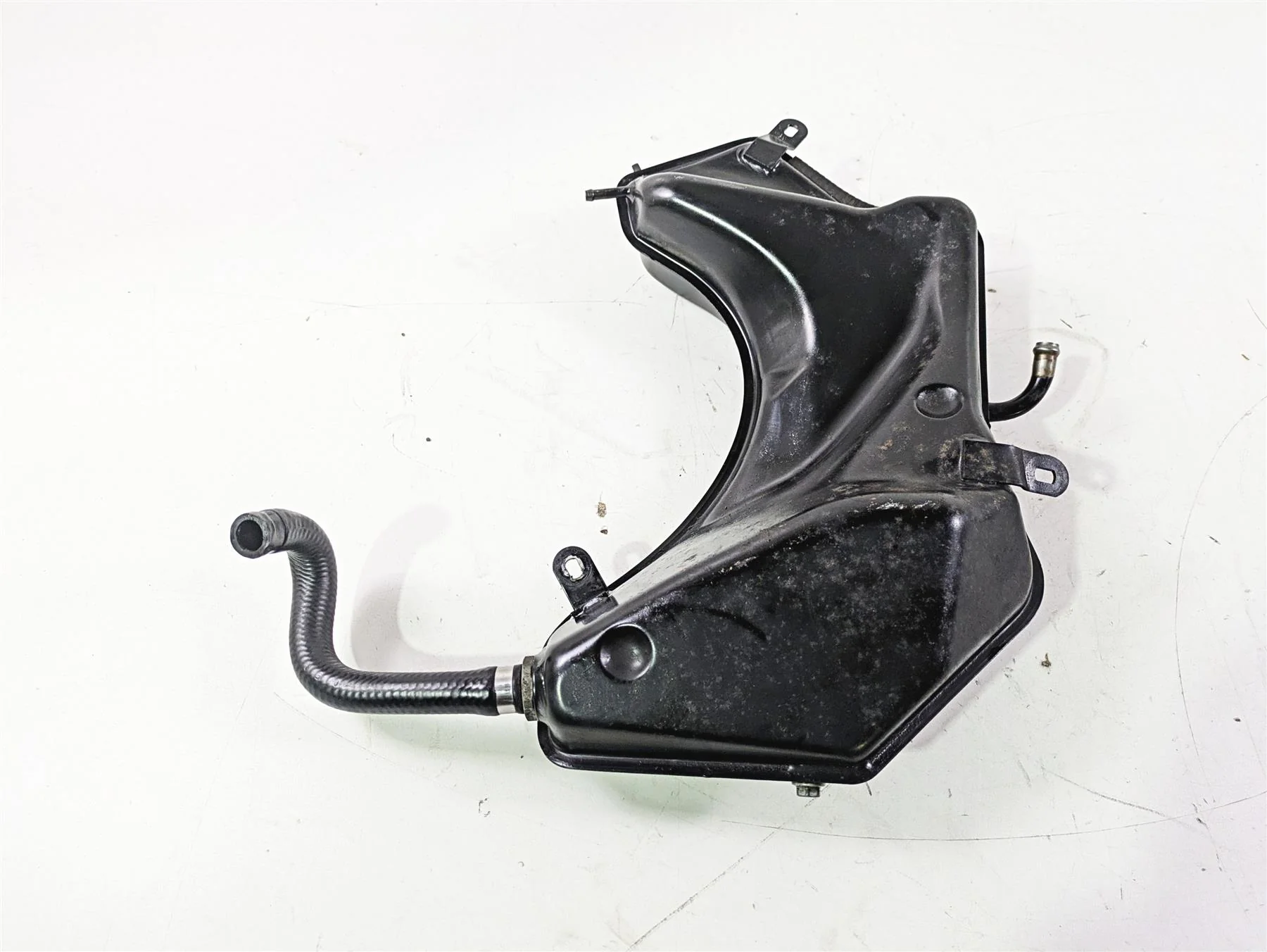 2008 Aprilia RSVR 1000 Factory Oil Tank Reservoir AP8158120 - Image 8