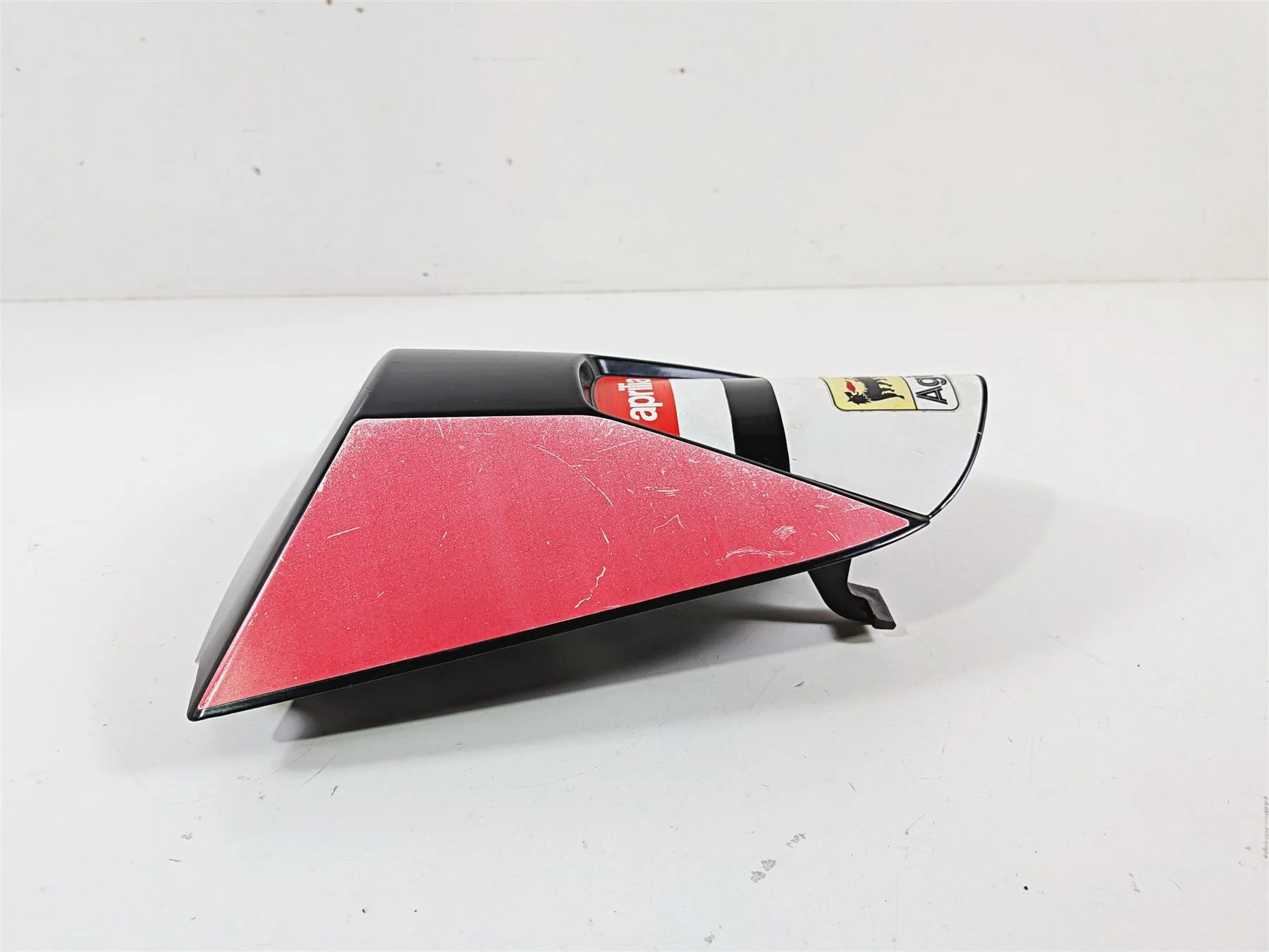 2008 Aprilia RSVR 1000 Factory Passenger Seat Cowl Cover 109752 - Image 2
