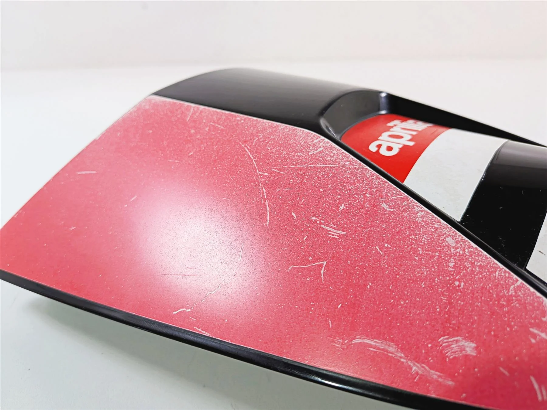 2008 Aprilia RSVR 1000 Factory Passenger Seat Cowl Cover 109752 - Image 9