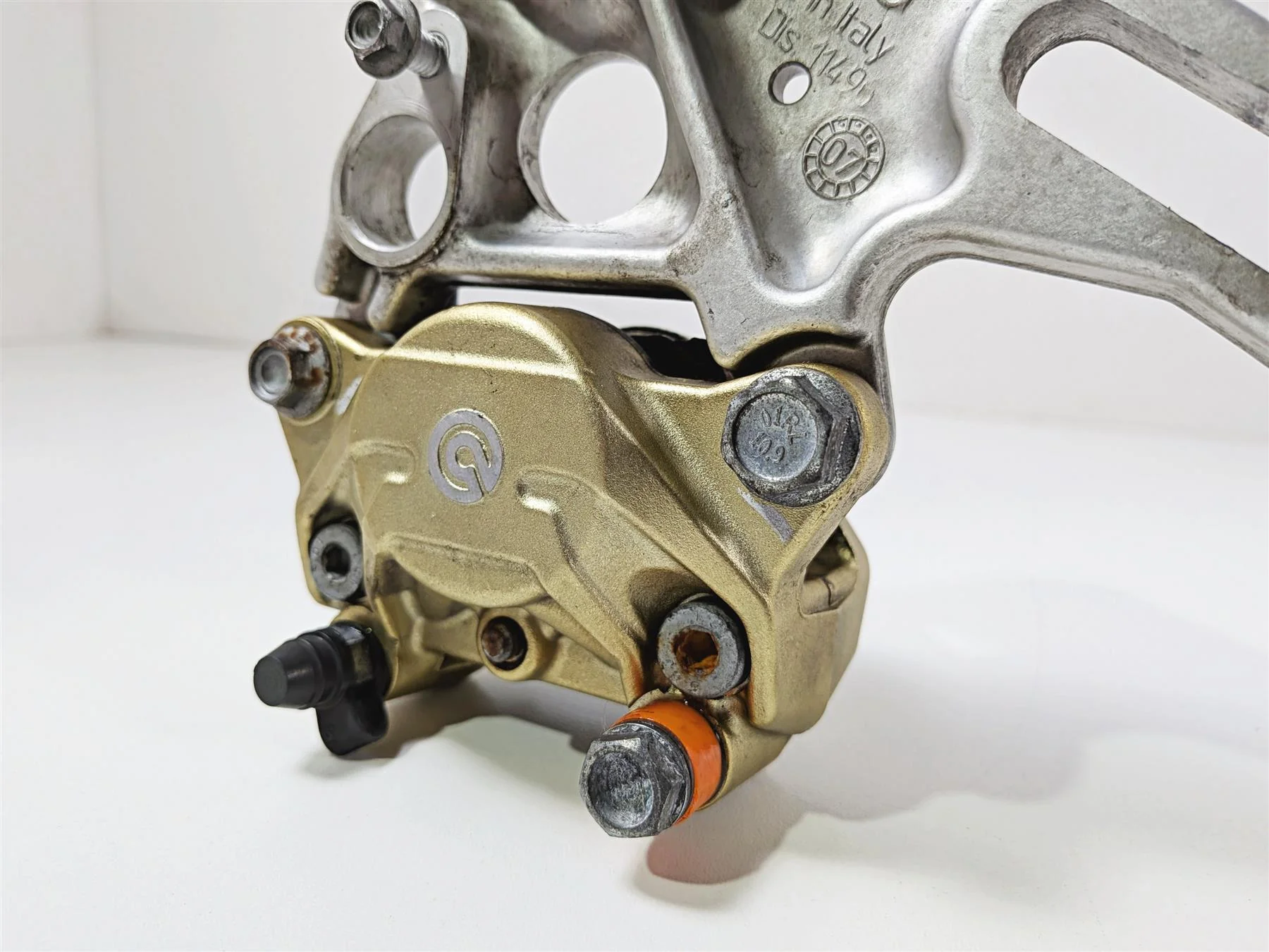 2008 Aprilia RSVR 1000 Factory Rear Brembo Brake Caliper Gold AP8113897 - Image 9
