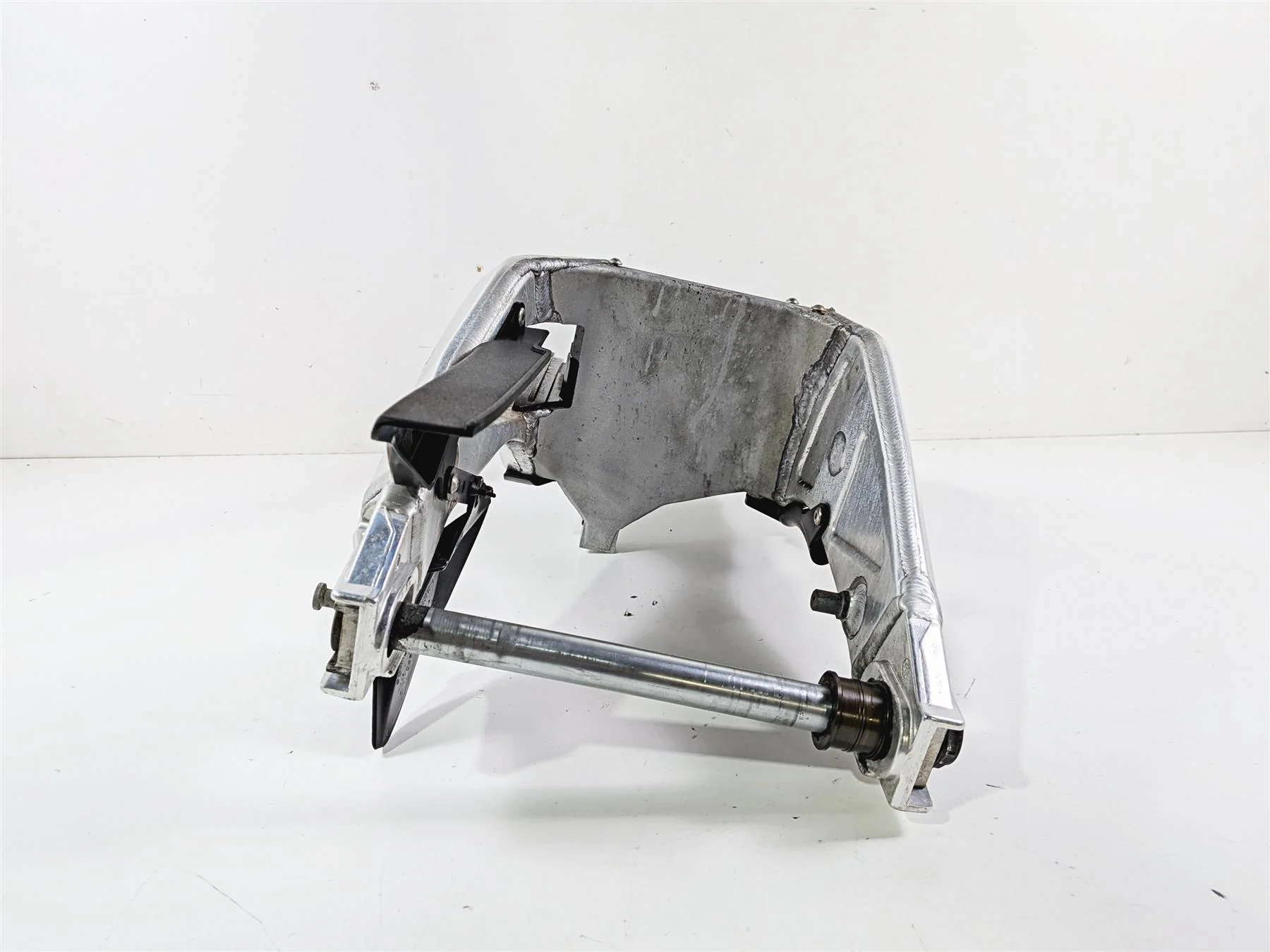 2008 Aprilia RSVR 1000 Factory Rear Swingarm Swing Arm Axle Set AP8145020 - Image 5