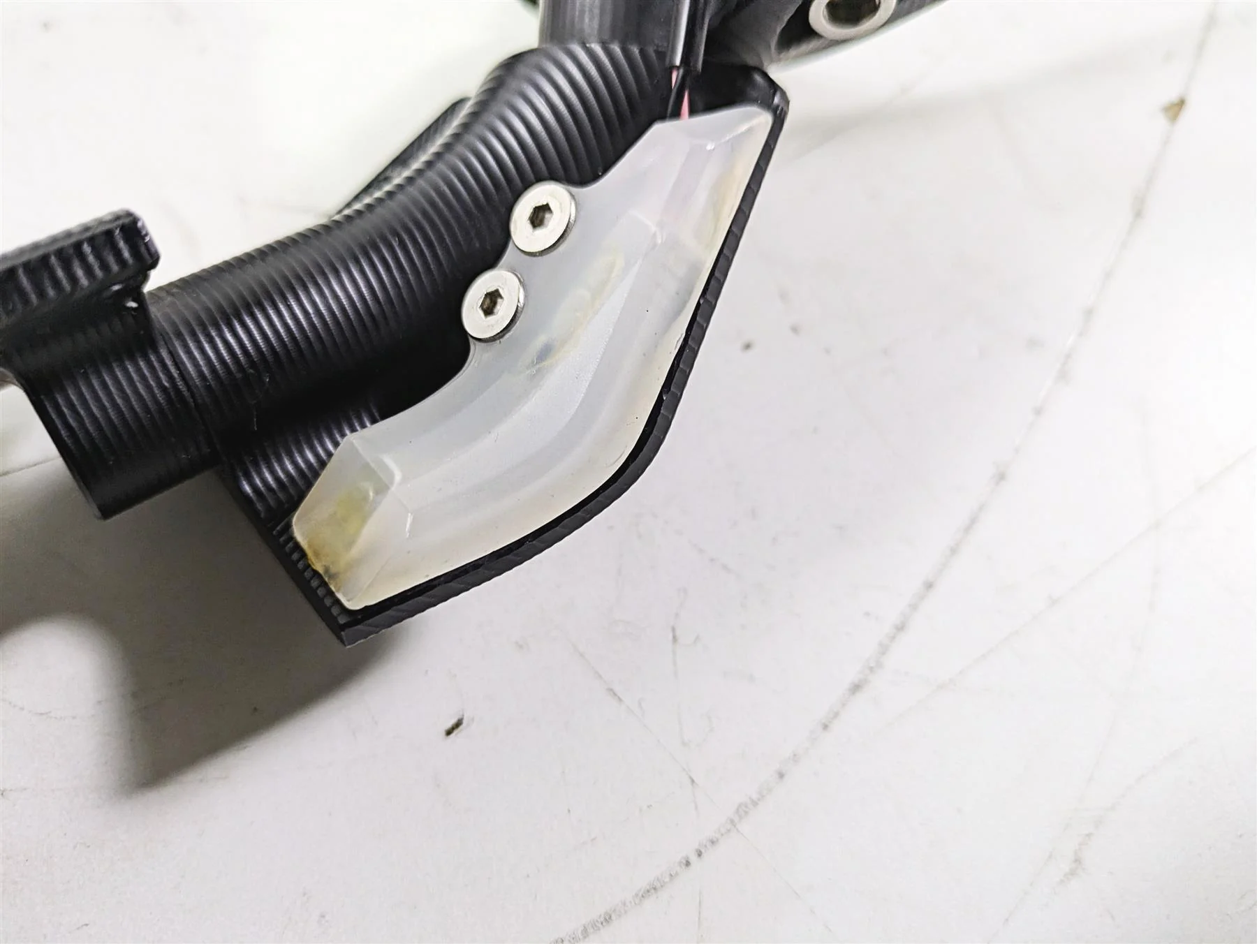 2008 Aprilia RSVR 1000 Factory Rear View Blinker Wing Mirror Set - Read - Image 12