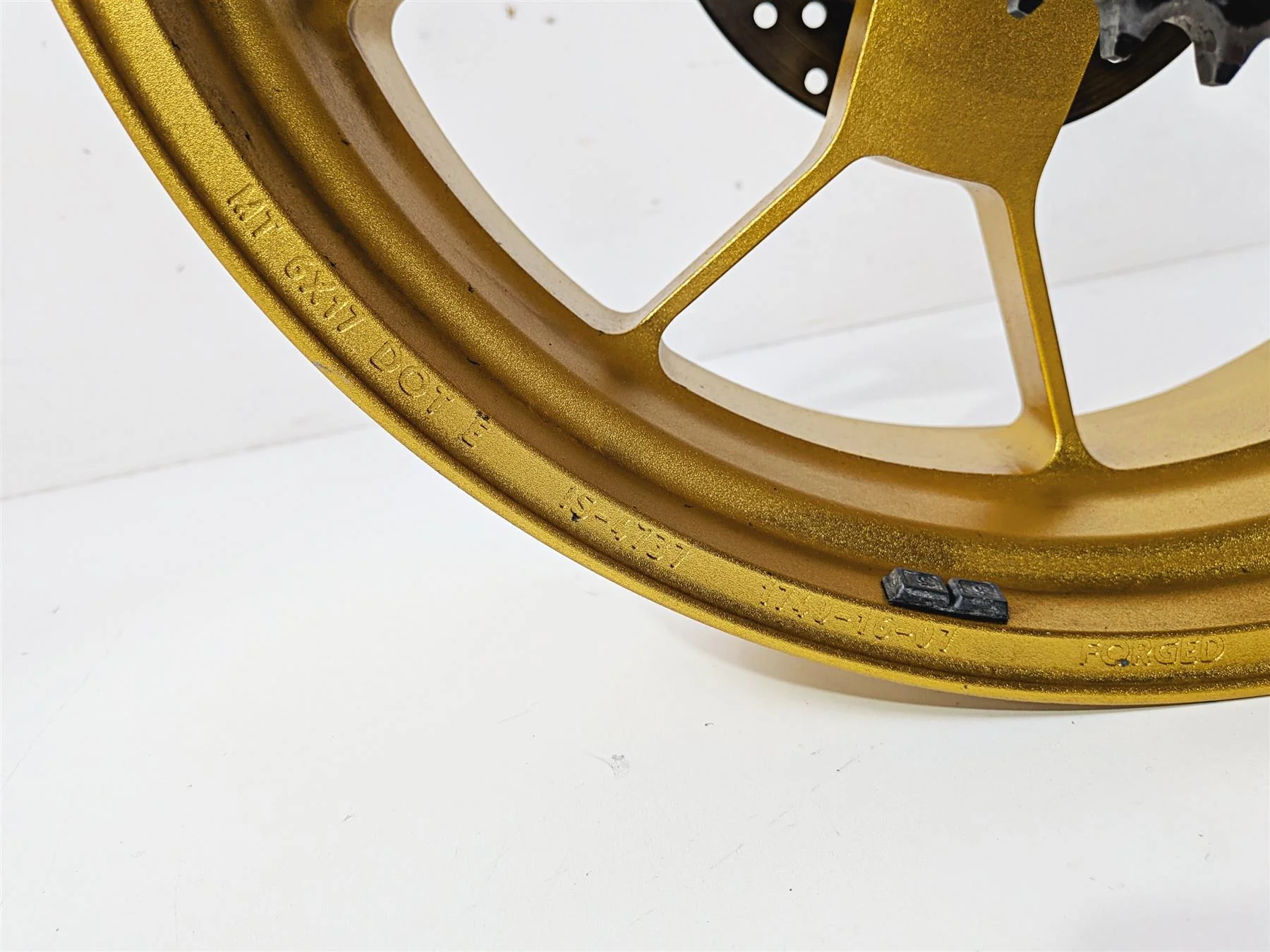 2008 Aprilia RSVR 1000 Factory Rear Wheel Rim 17x6 Gold Evo Forged 853376 - Image 6