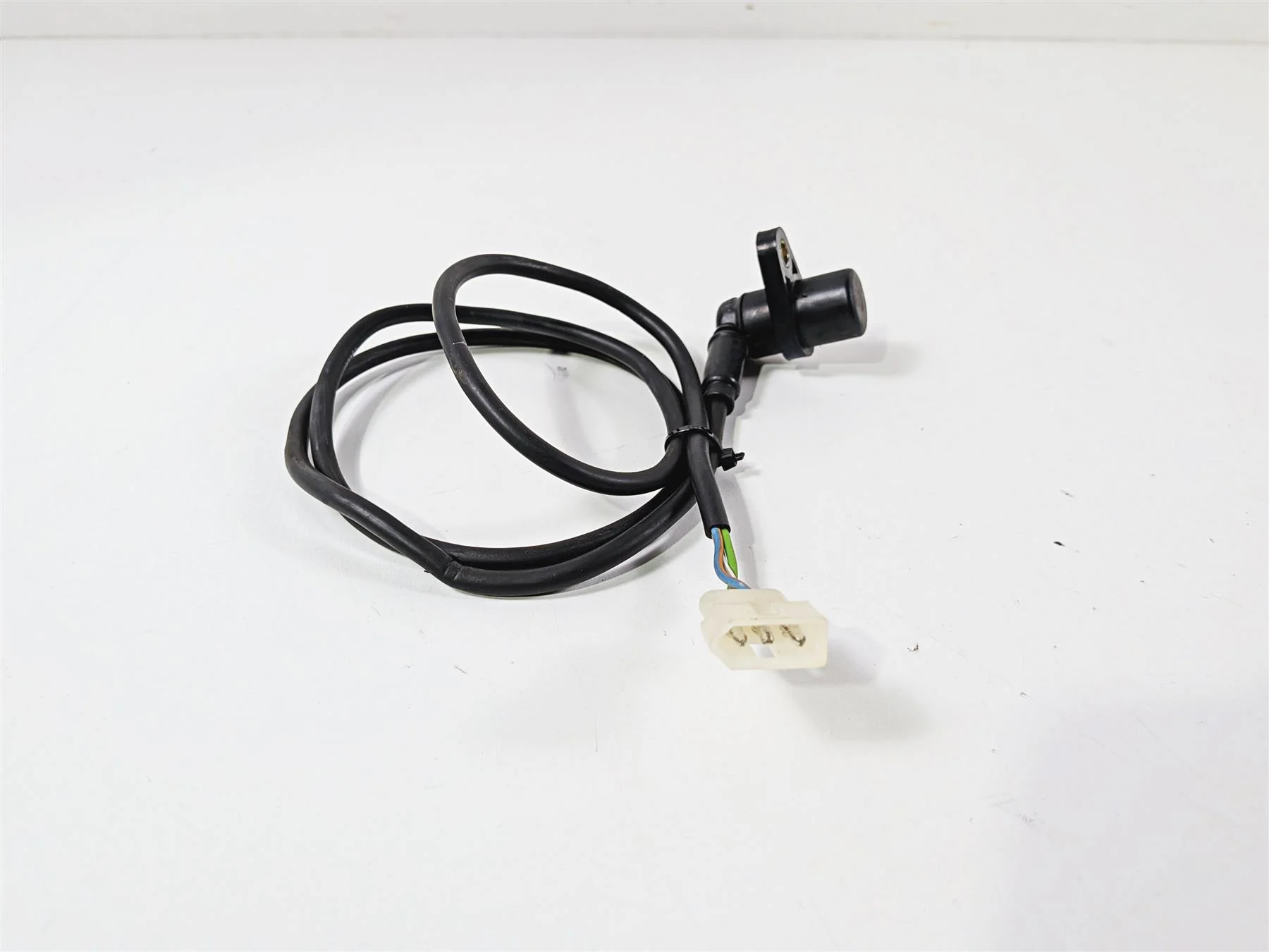 2008 Aprilia RSVR 1000 Factory Rear Wheel Speed Sensor AP8124528 - Image 3