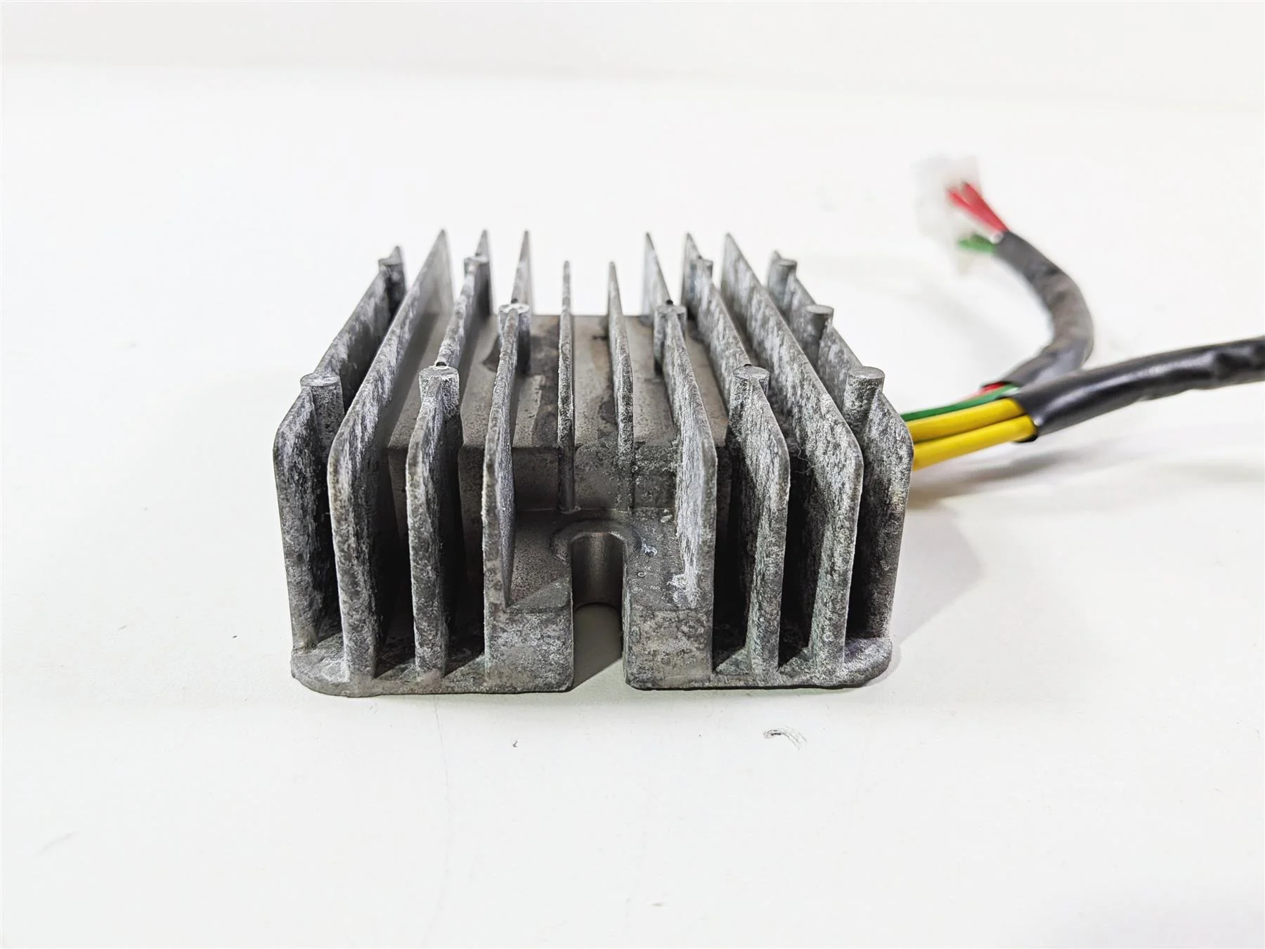 2008 Aprilia RSVR 1000 Factory Rectifier Voltage Regulator AP8127144 - Image 8