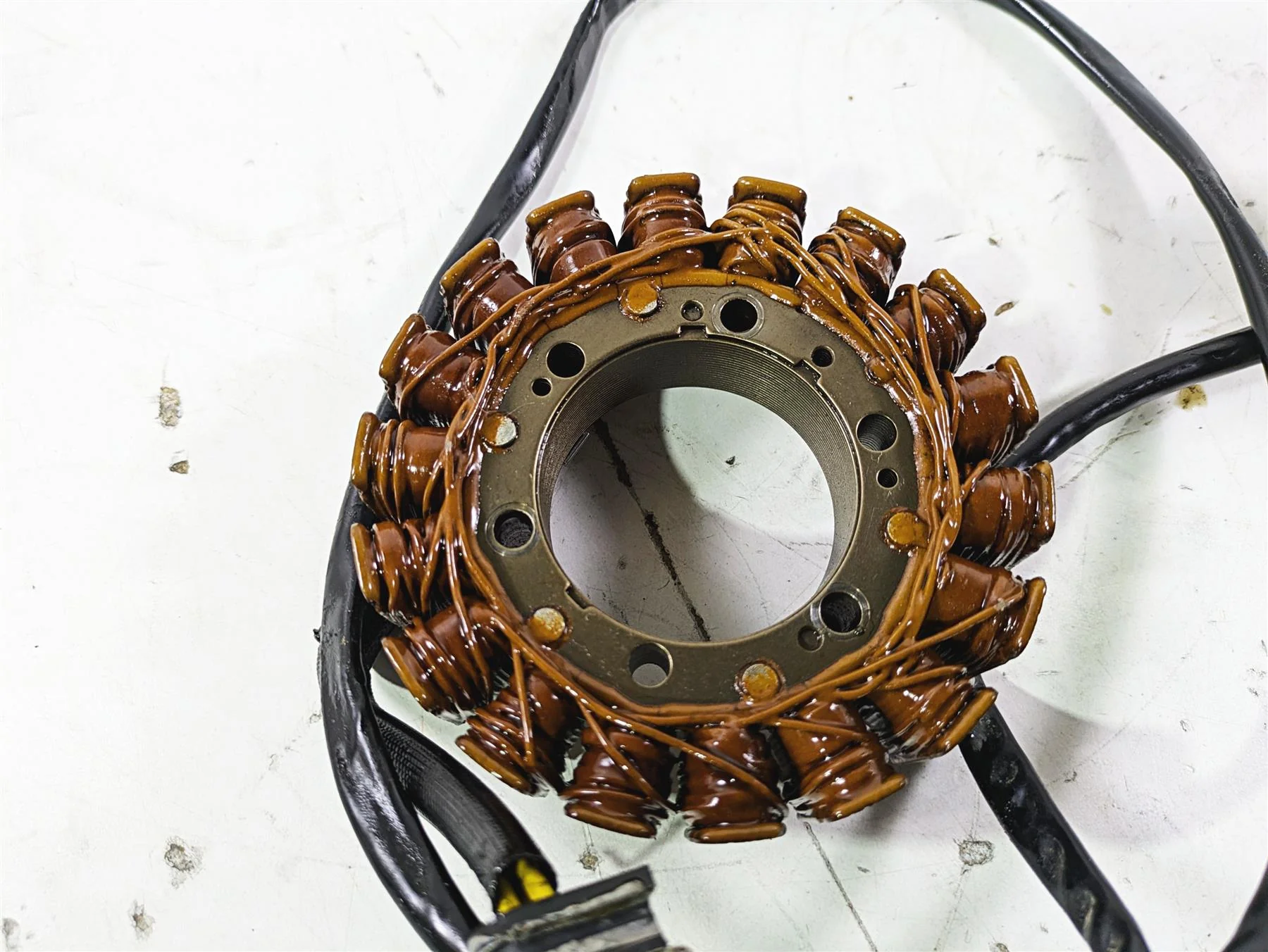 2008 Aprilia RSVR 1000 Factory Stator Alternator Generator AP0296988 - Image 9