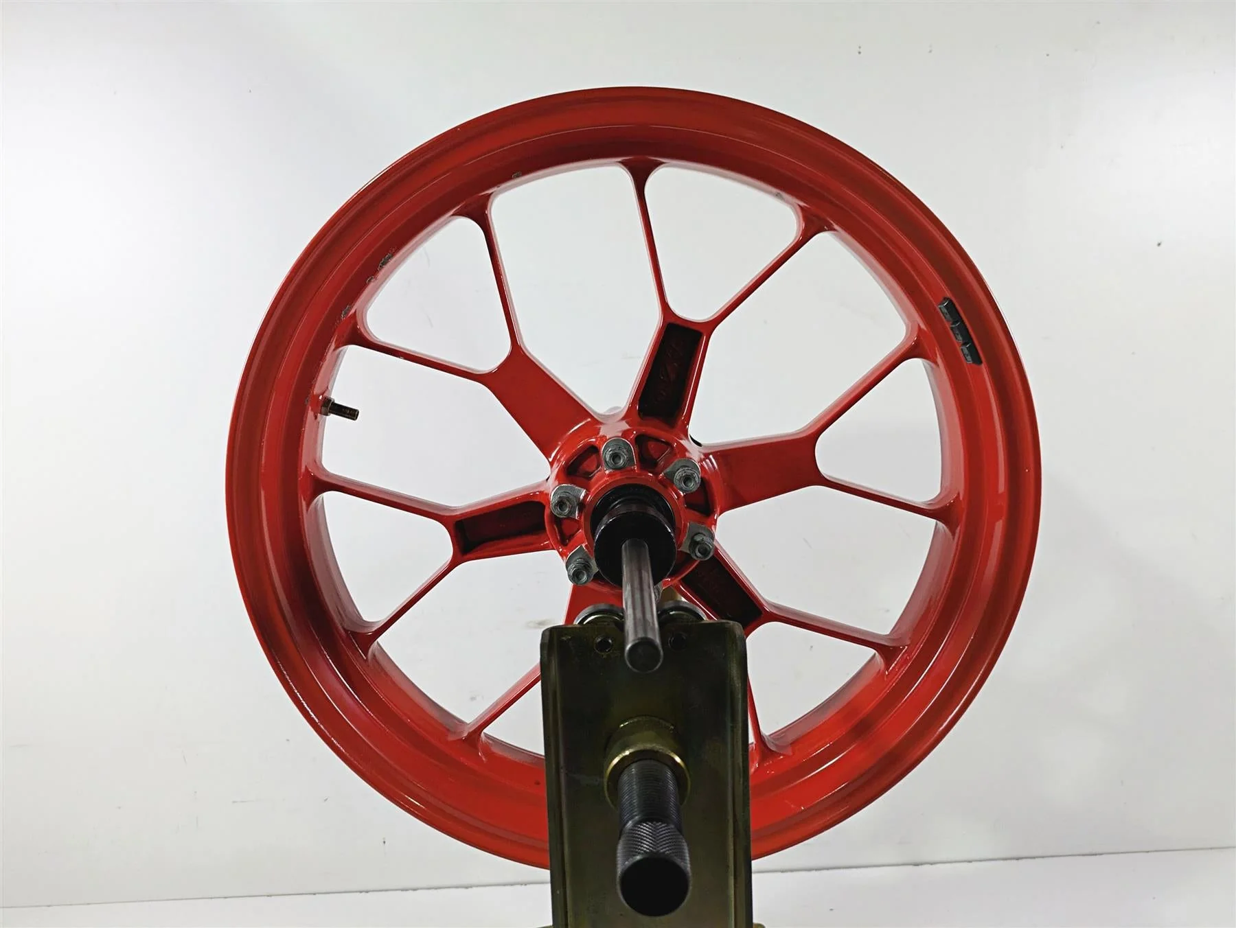 2008 Aprilia RSVR 1000 Factory Straight 17x3.5 Front Wheel Rim AP8128204