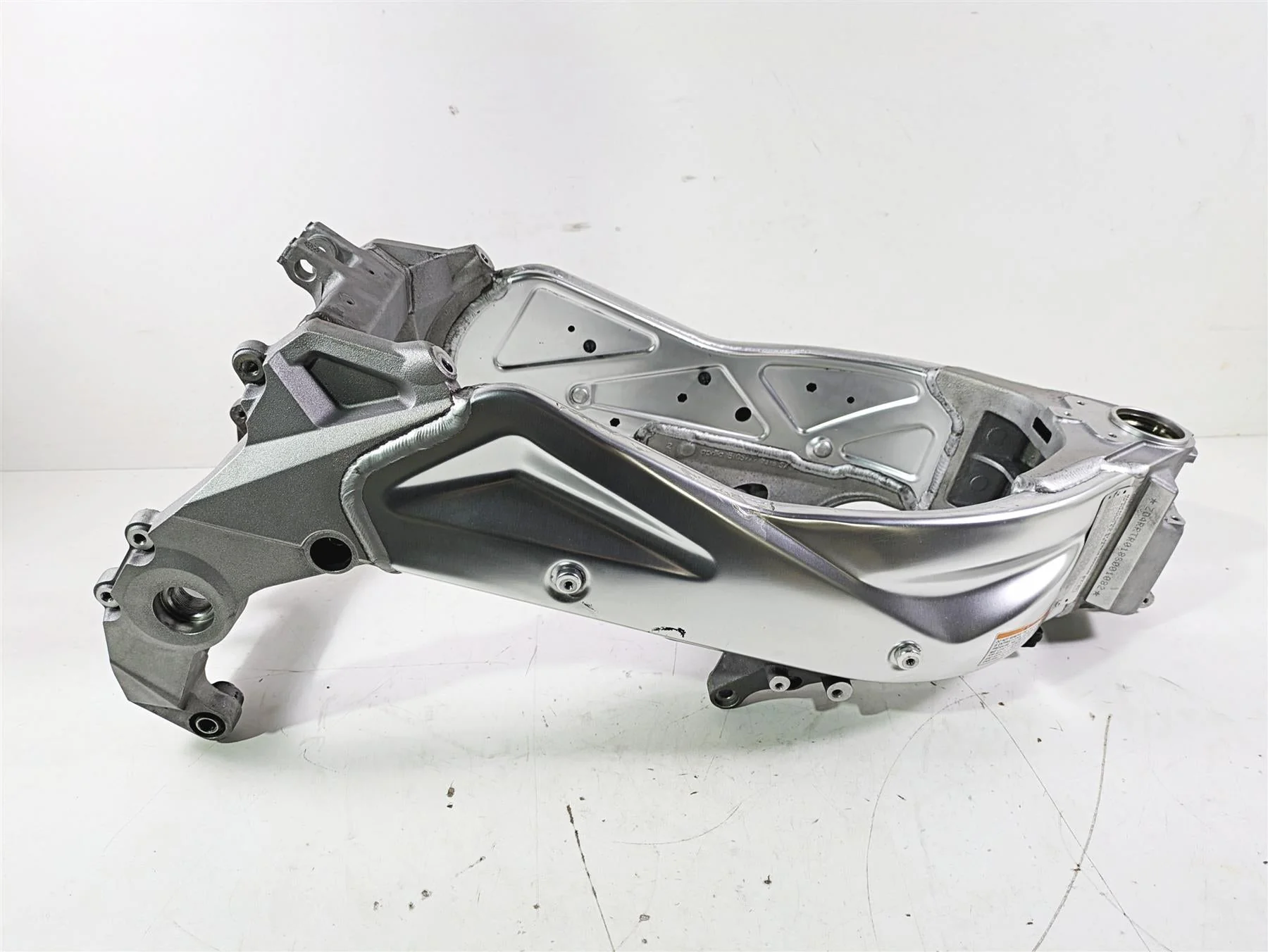 2008 Aprilia RSVR 1000 Factory Straight Main Frame Chassis Silver With Clean Mississippi Title AP8146974