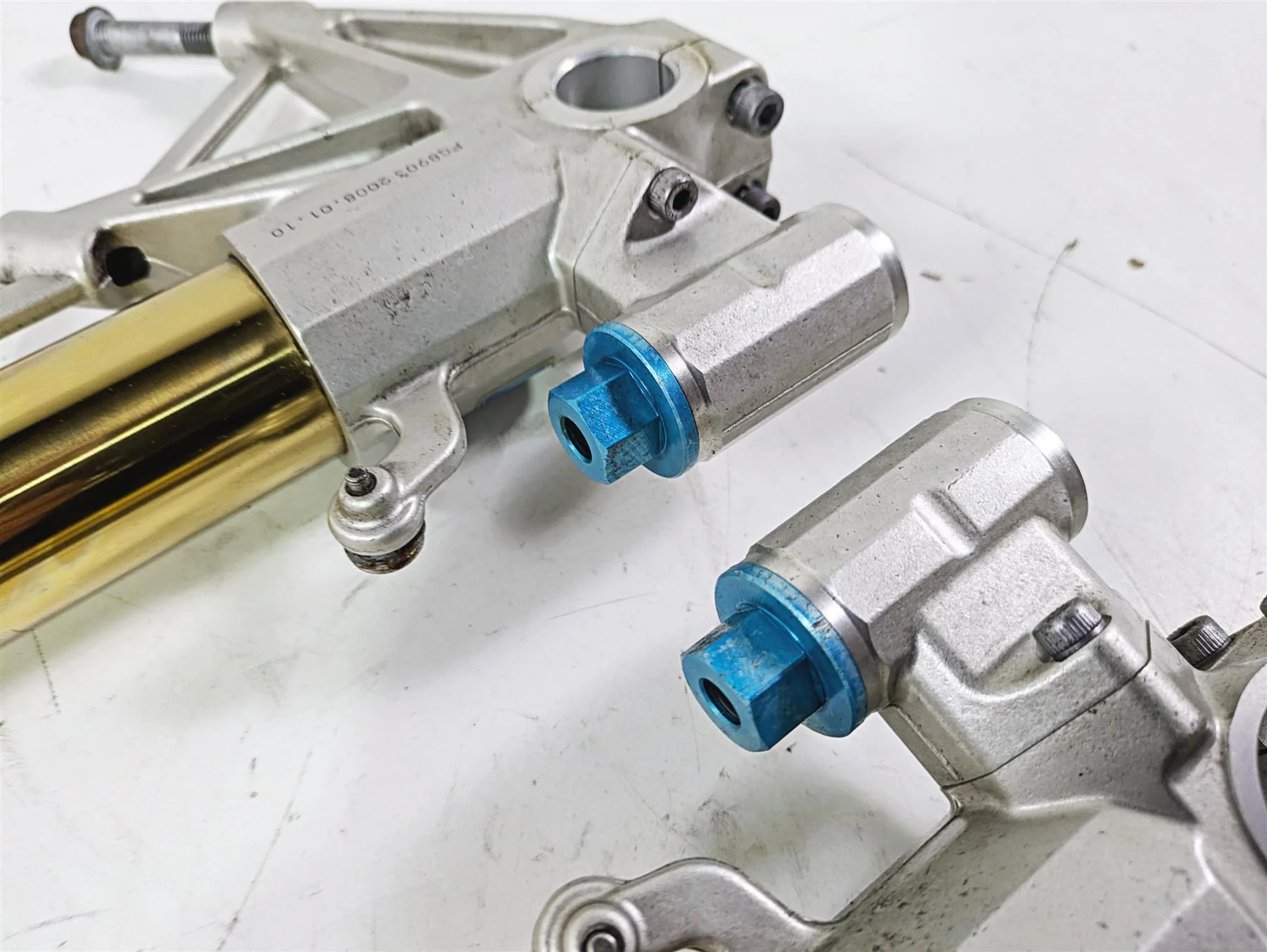 2008 Aprilia RSVR 1000 Factory Straight Ohlins Front Fork Leg Set AP8163062 - Image 6