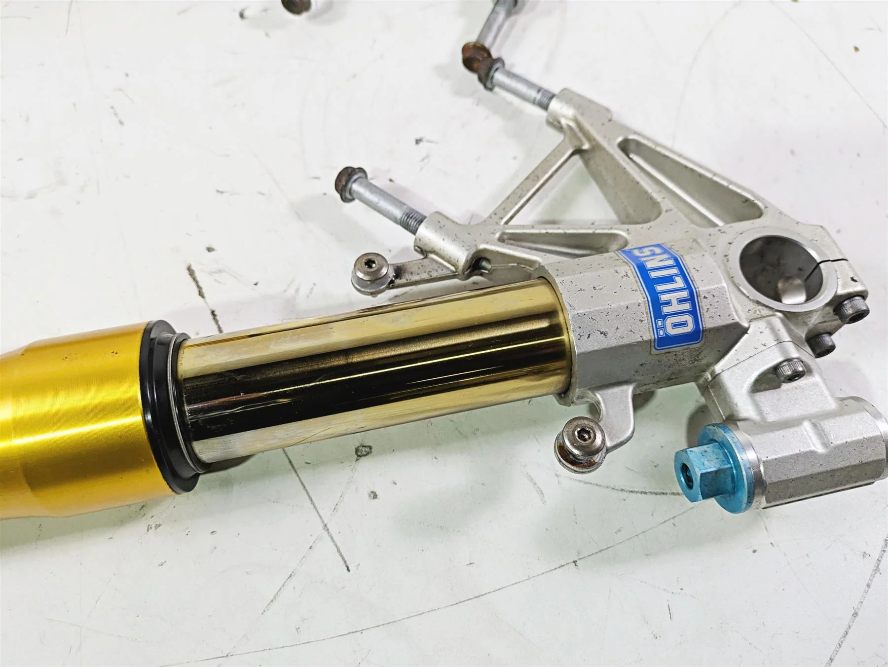 2008 Aprilia RSVR 1000 Factory Straight Ohlins Front Fork Leg Set AP8163062 - Image 9