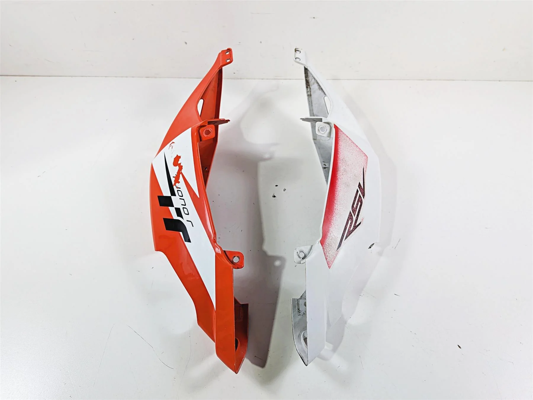 2008 Aprilia RSVR 1000 Factory Tail Side Cover Fairing Set 109722 109723