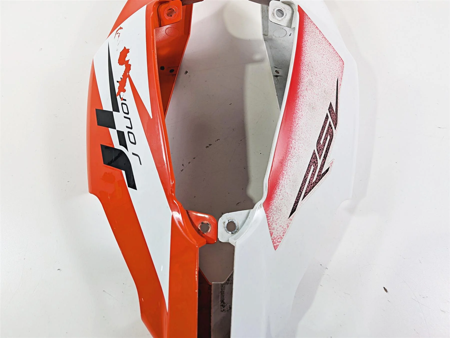 2008 Aprilia RSVR 1000 Factory Tail Side Cover Fairing Set 109722 109723 - Image 8