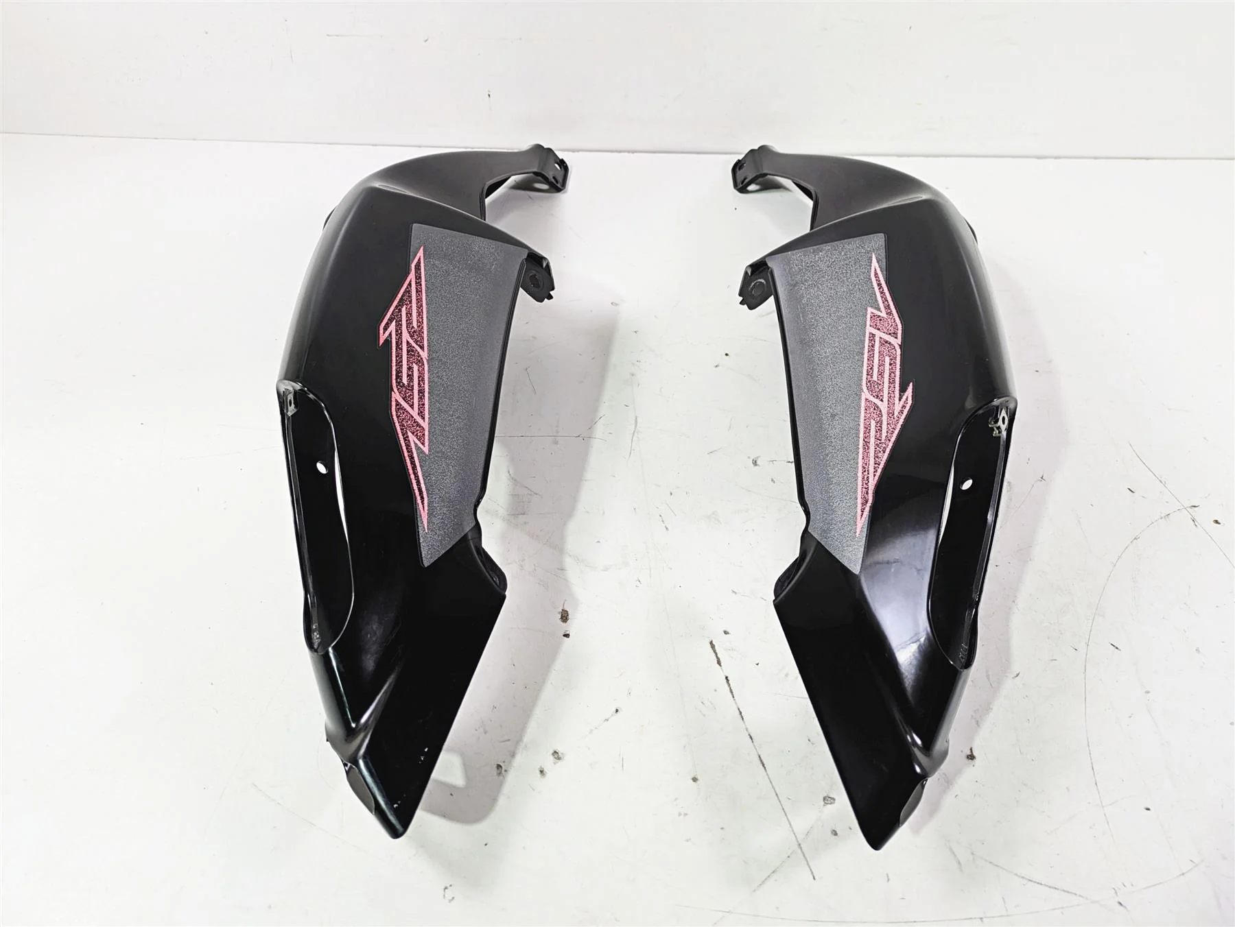 2008 Aprilia RSVR 1000 Factory Tail Side Cover Fairing Set AP8184322 AP8184323