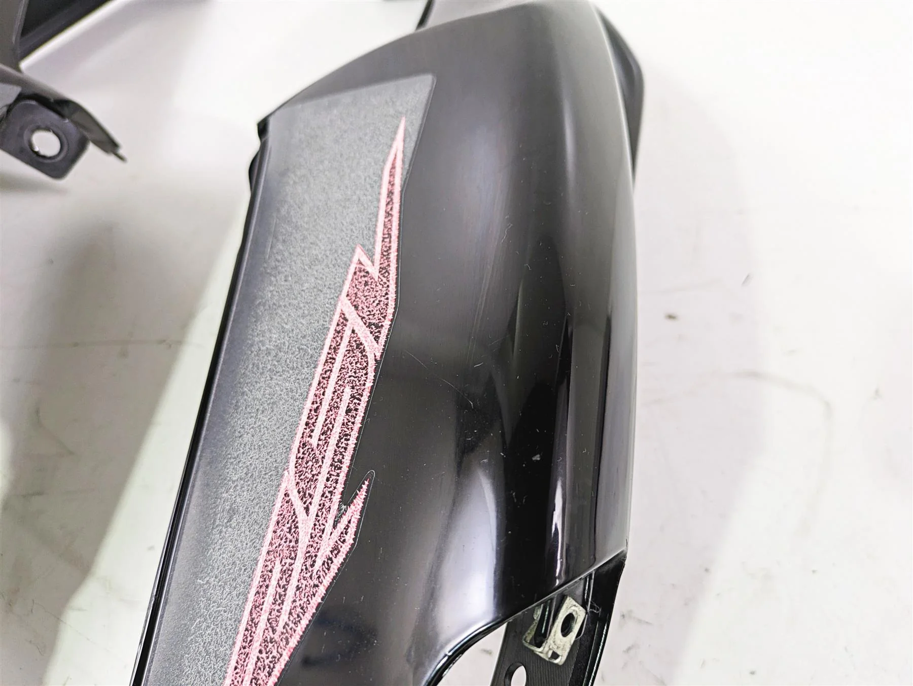 2008 Aprilia RSVR 1000 Factory Tail Side Cover Fairing Set AP8184322 AP8184323 - Image 6